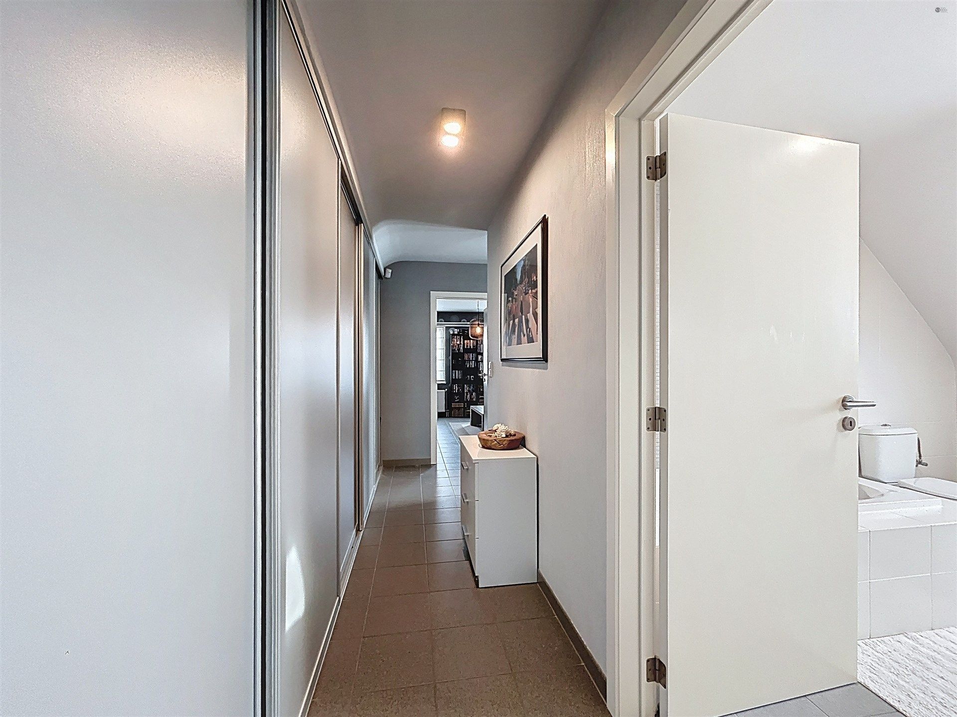 Open bebouwing met 3 slaapkamers en garage op perceel van 644m² foto 16