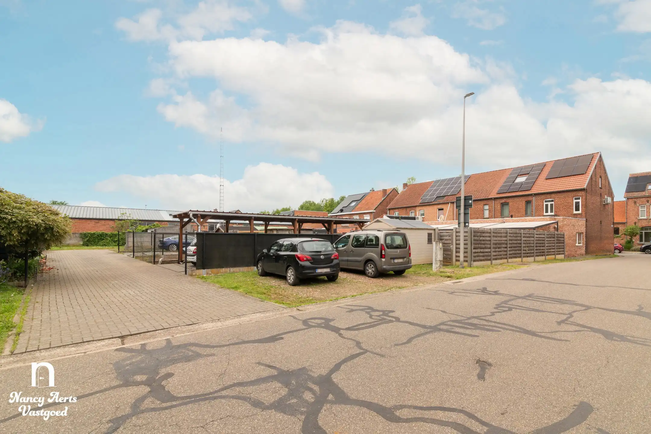 Charmante gerenoveerde woning met zuidgerichte tuin foto 35