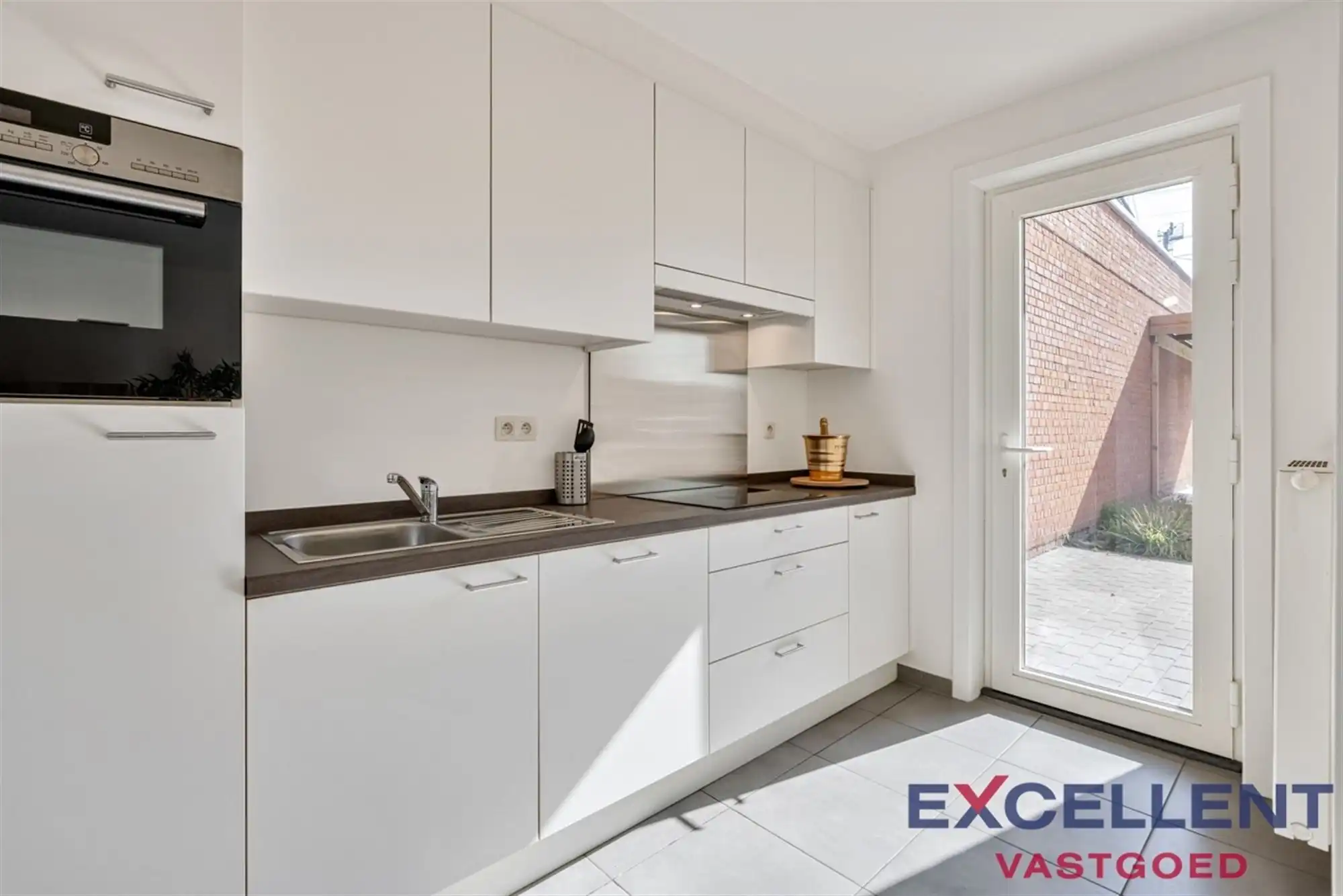 Modern gelijkvloers appartement te koop centrum Deinze foto 3