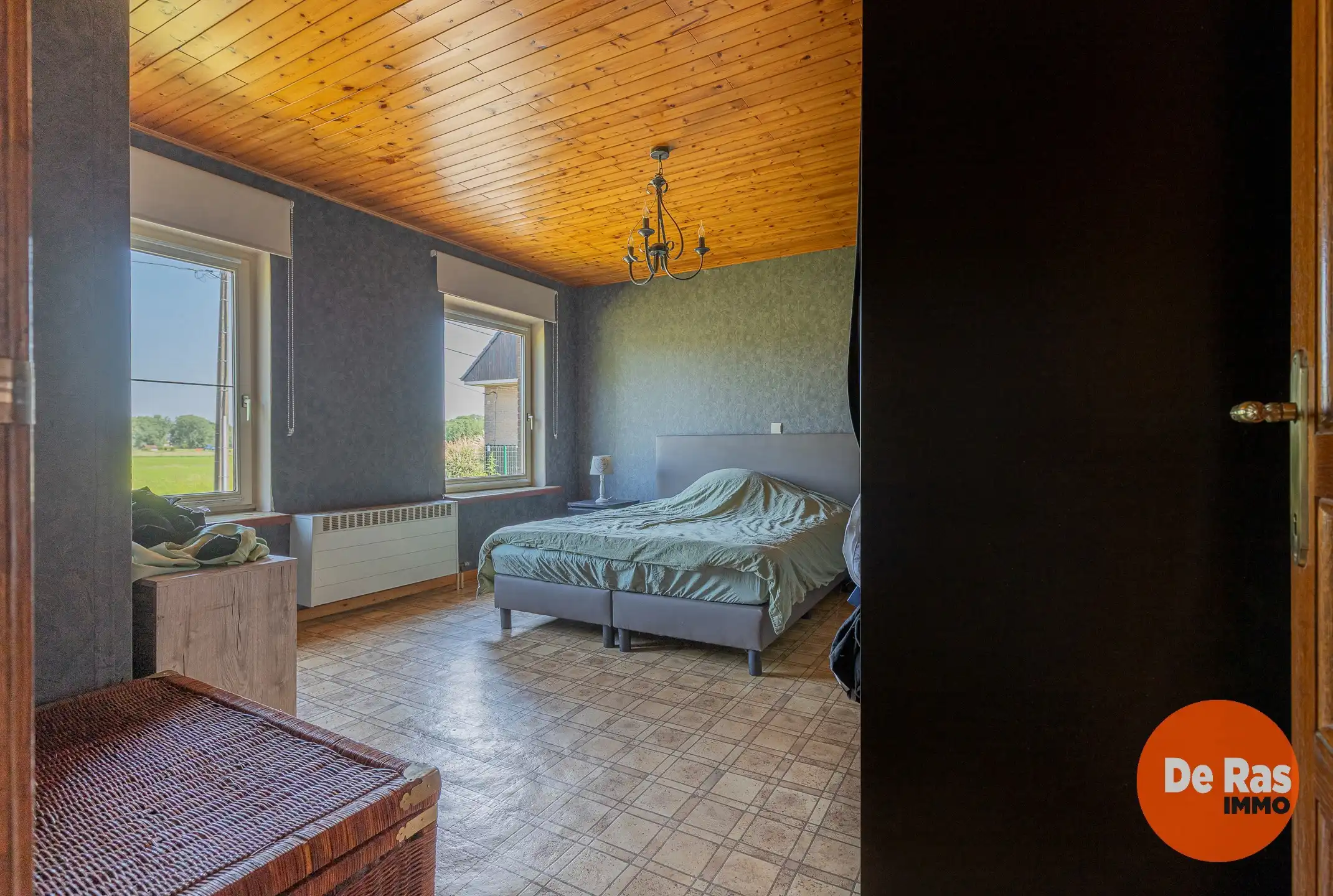 LEBBEKE - Charmante woning met paardenaccommodatie. foto 11