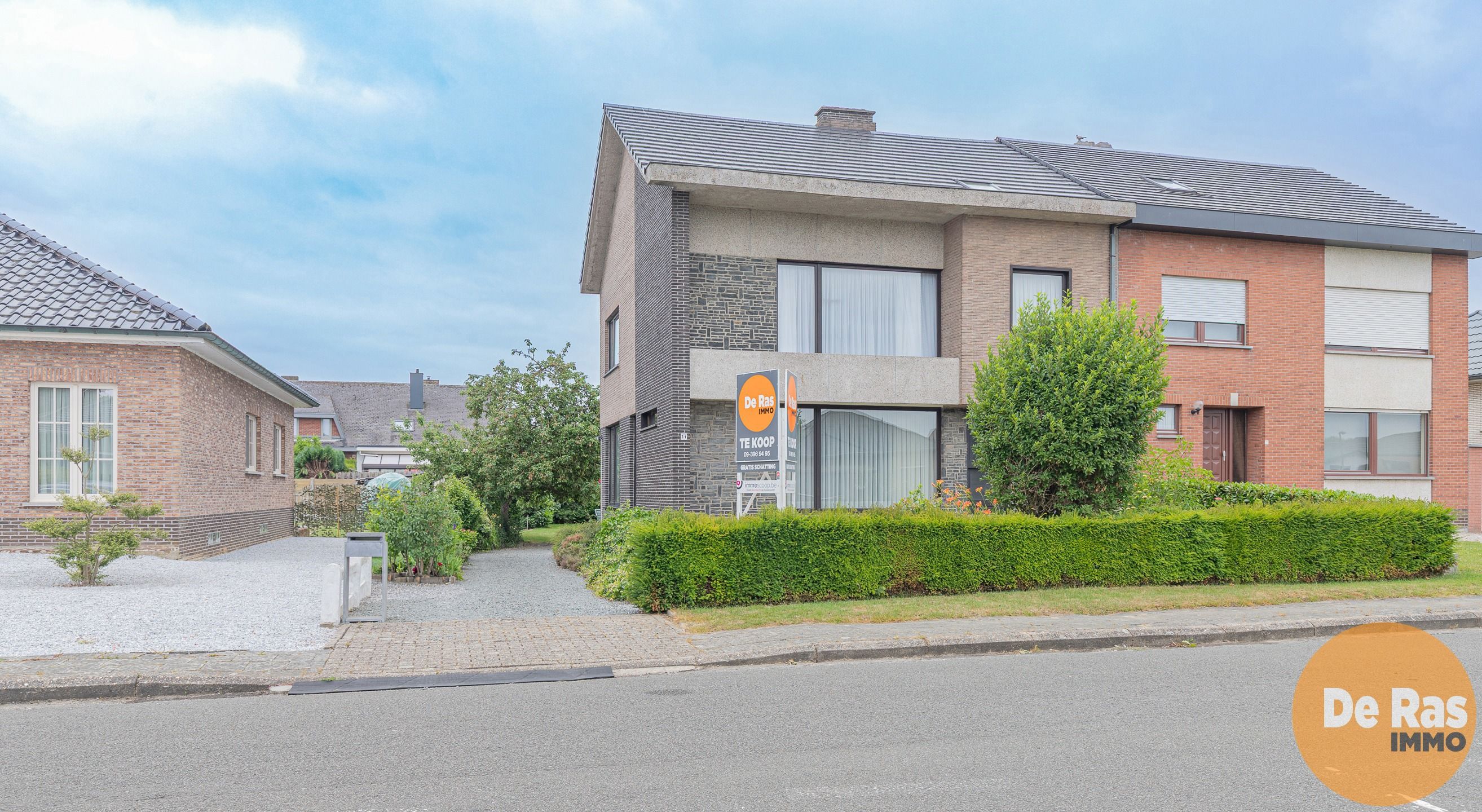 HILLEGEM - Statige HOB op rustige ligging met mooie tuin foto 2