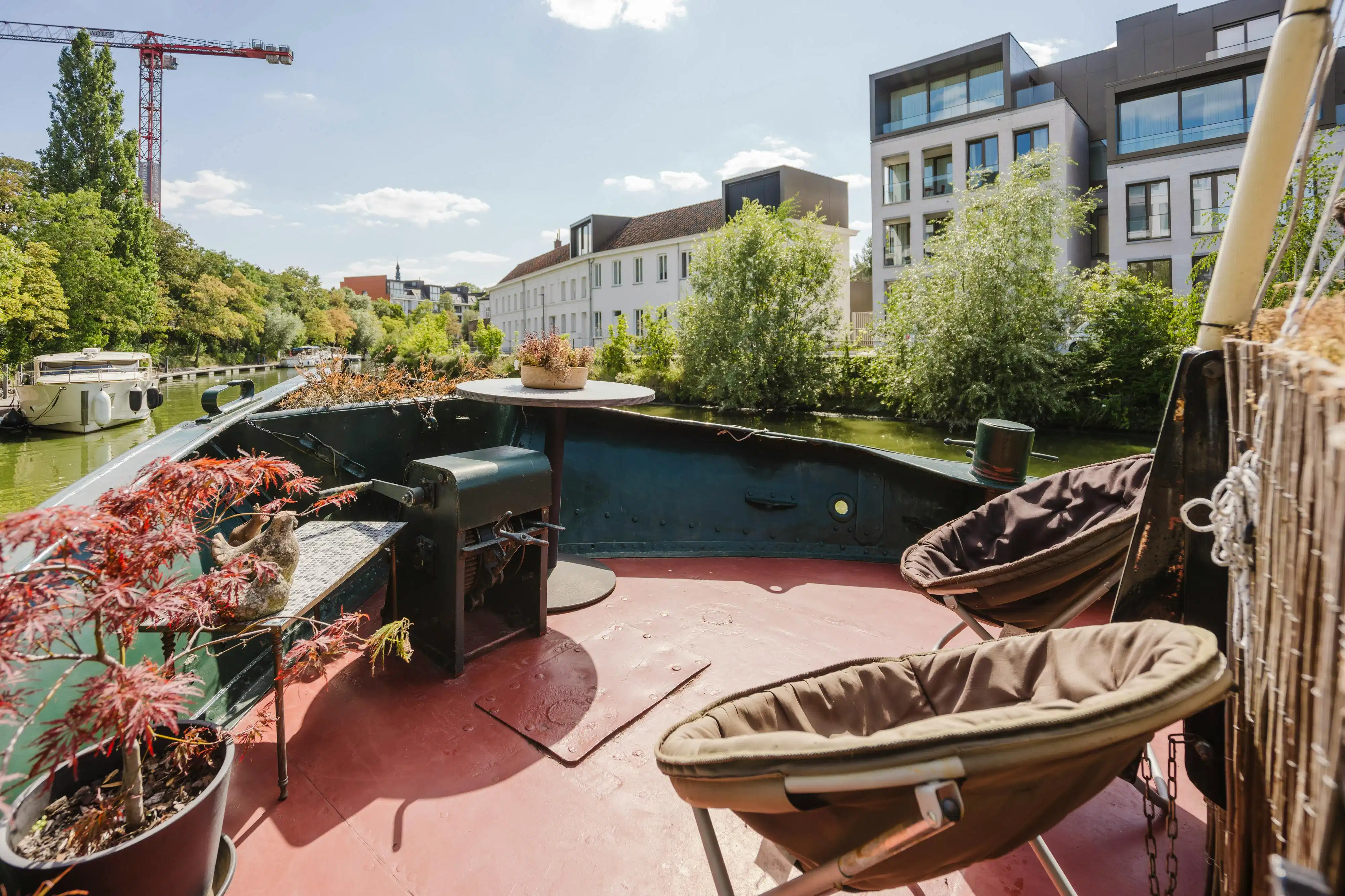 Uniek wonen op het water in hartje Kortrijk foto 14