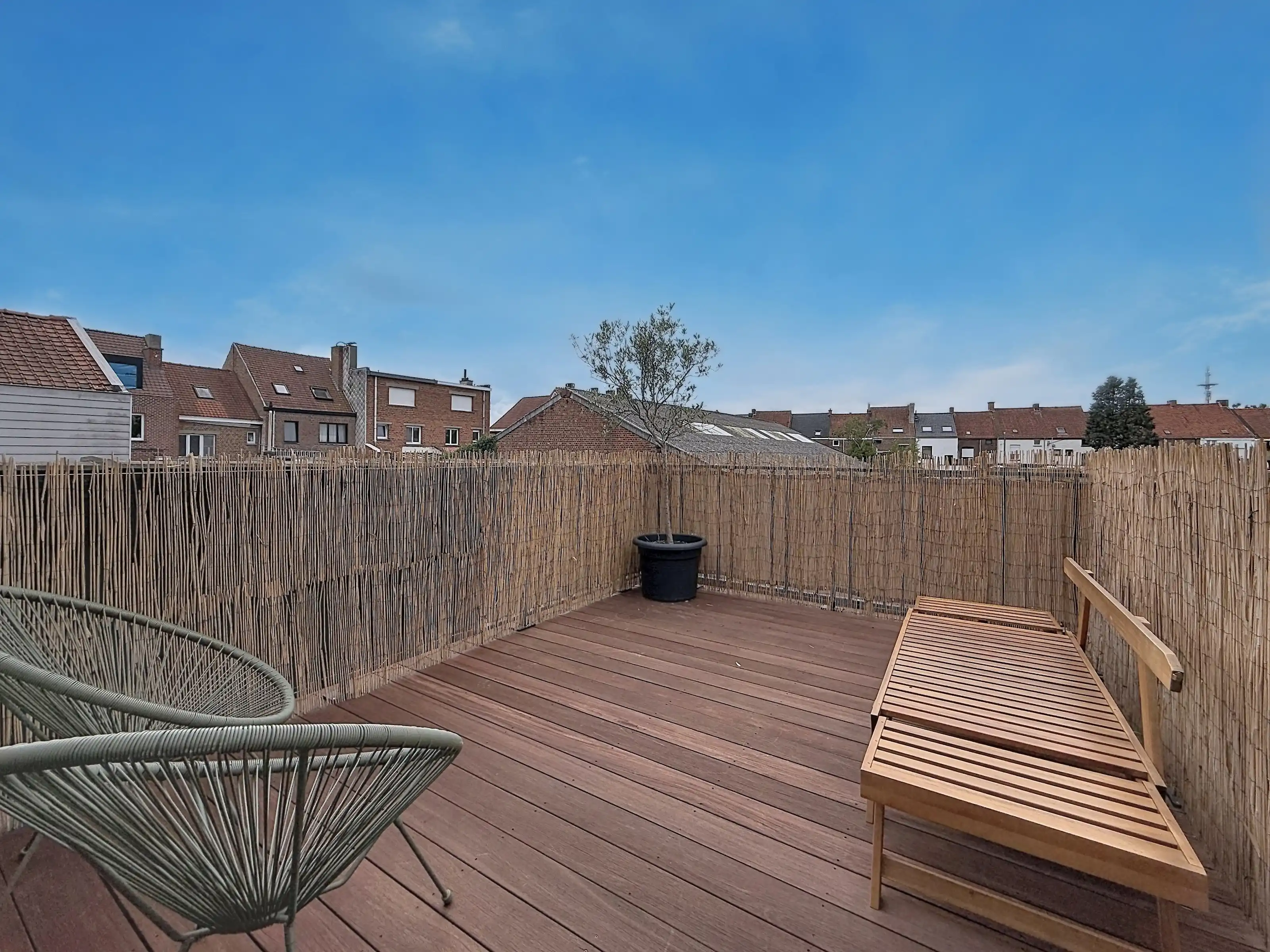 BEN (BIJNA ENERGIE NEUTRAAL) WONING TE HUUR MET 4 SLAAPKAMERS EN TUIN foto 9