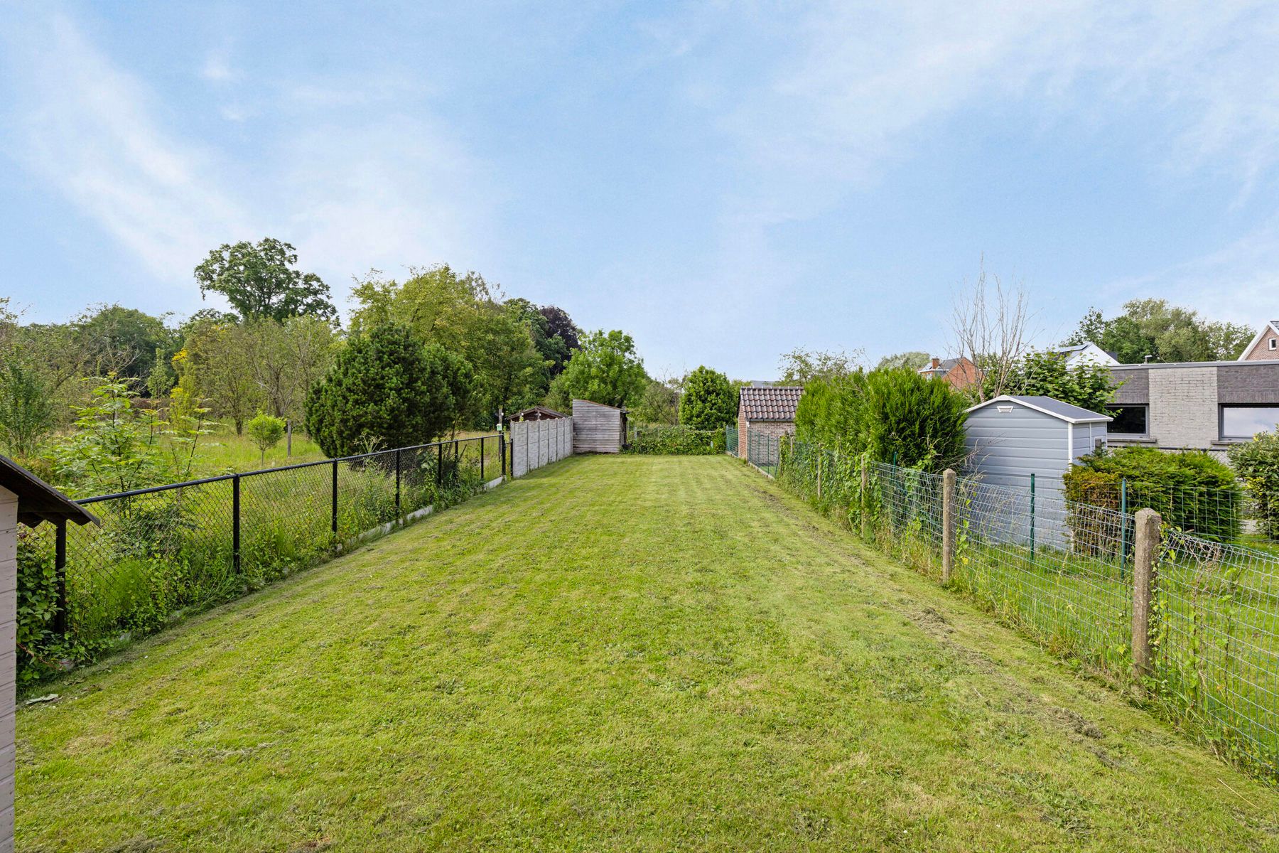 Riant huis met tal van mogelijkheden tot wonen/vrij beroep! foto 24