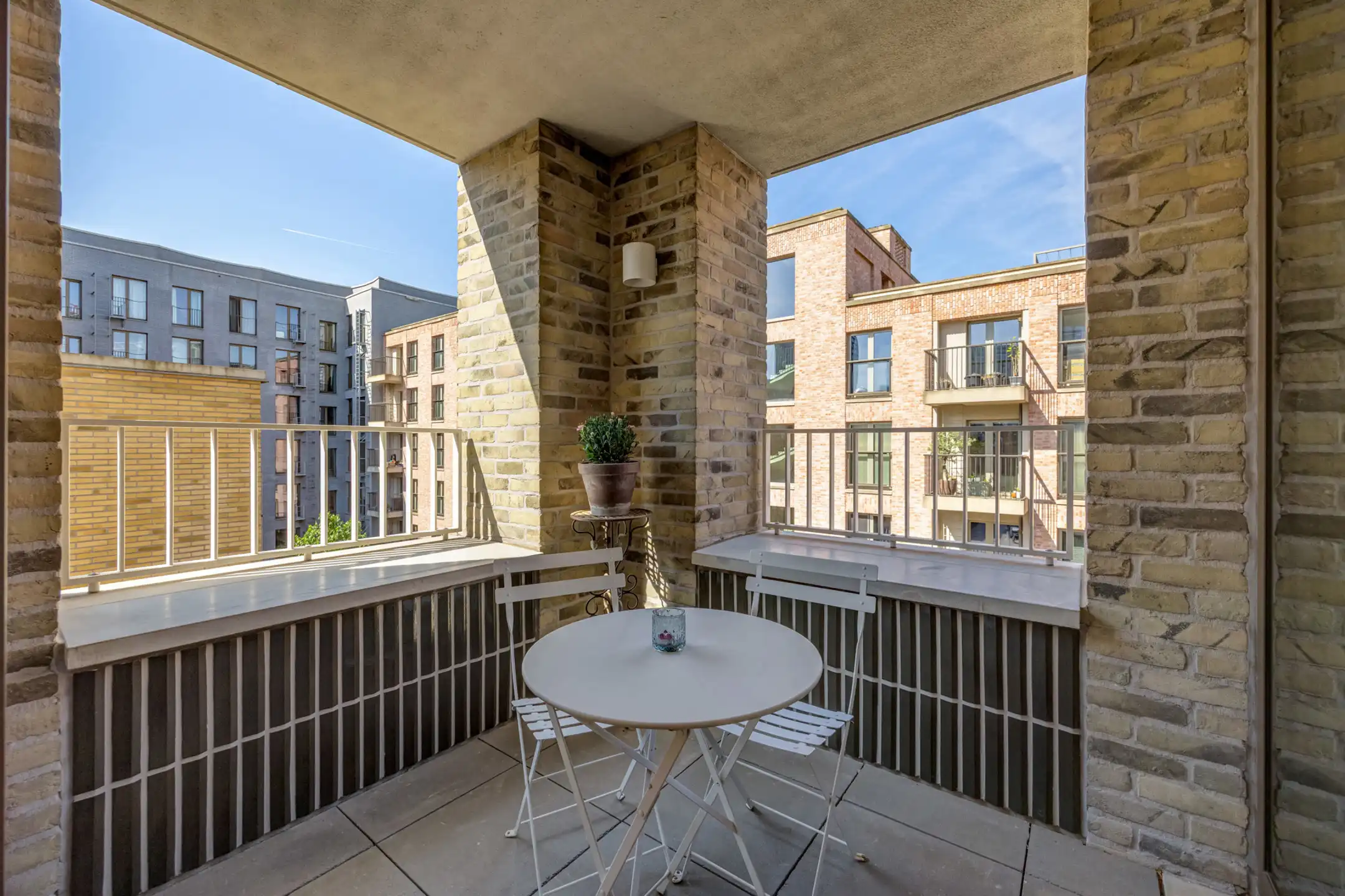 ANTWERPEN - Hip stadsappartement  foto 3