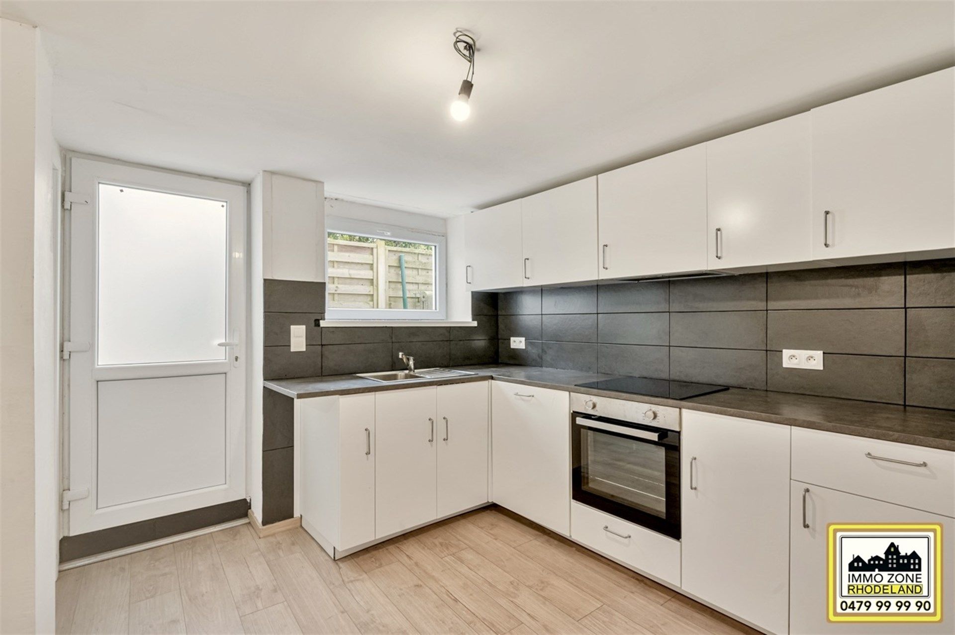 Toffe halfopen woning met 3 slpks en tuin op rustige locatie foto 7