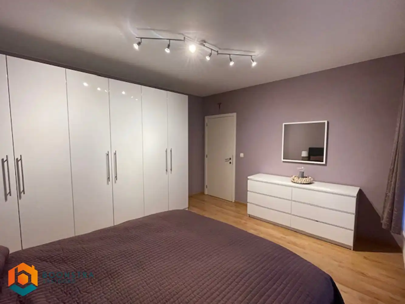 Gelijkvloers appartement met 2 slpkrs en tuin foto 2