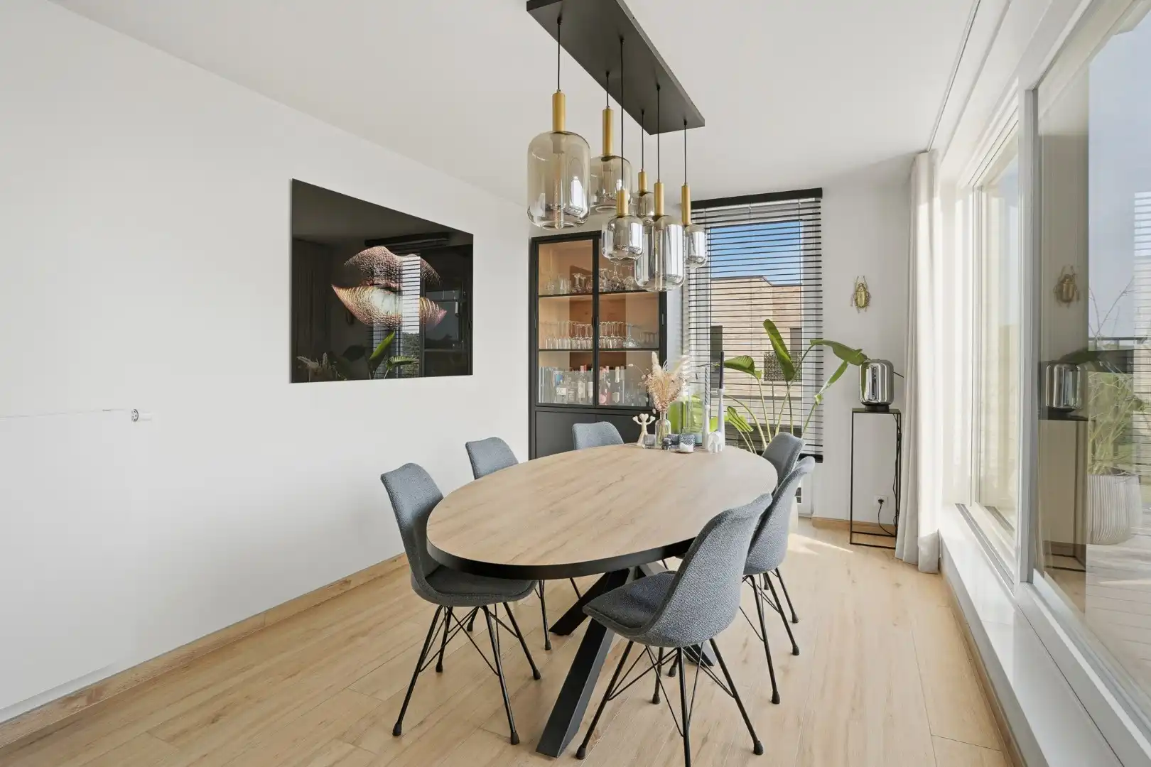 Prachtig instapklaar appartement met terras, groen zicht en autostaanplaats foto 6