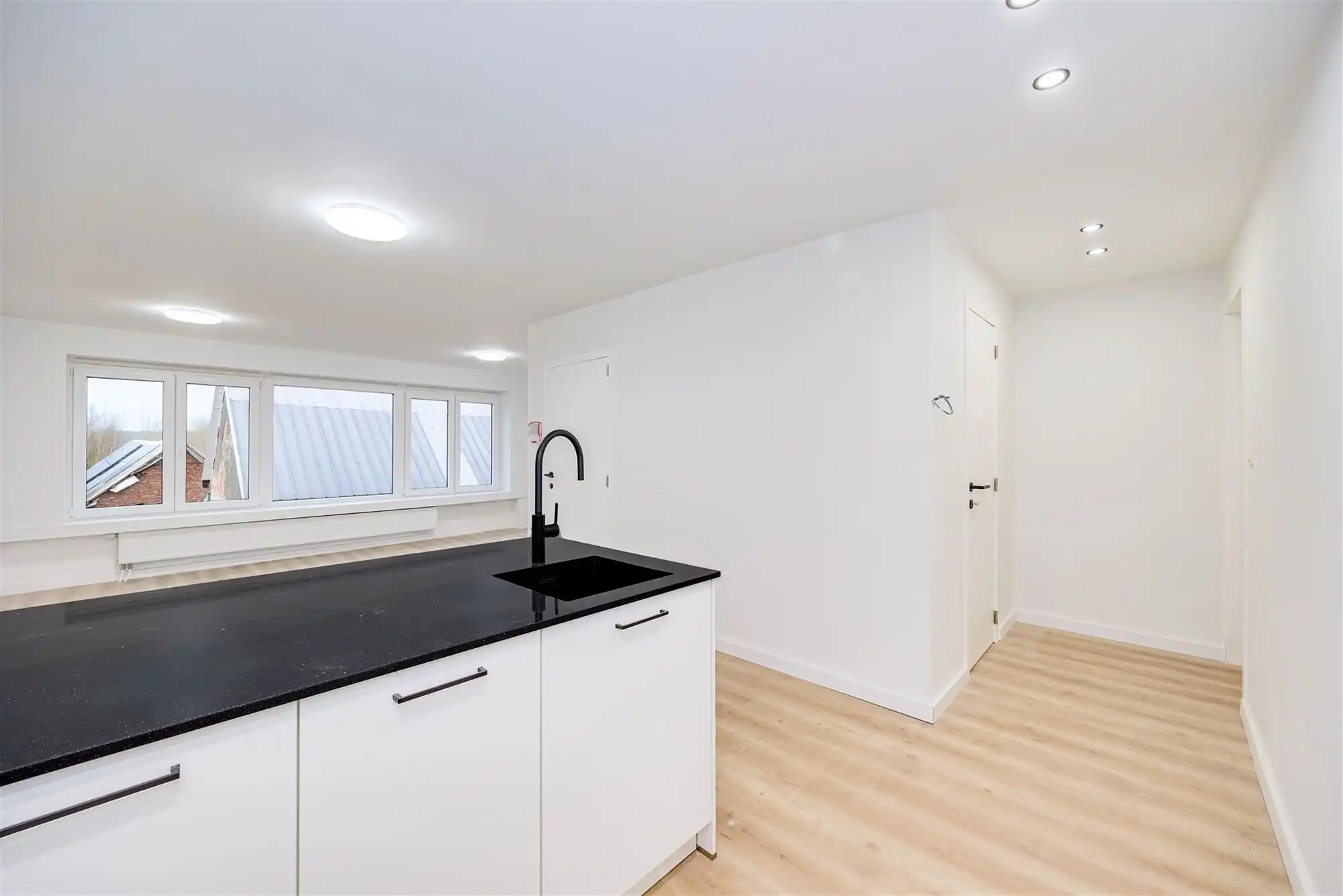 Vergund gerenoveerd appartementsgebouw  foto 25