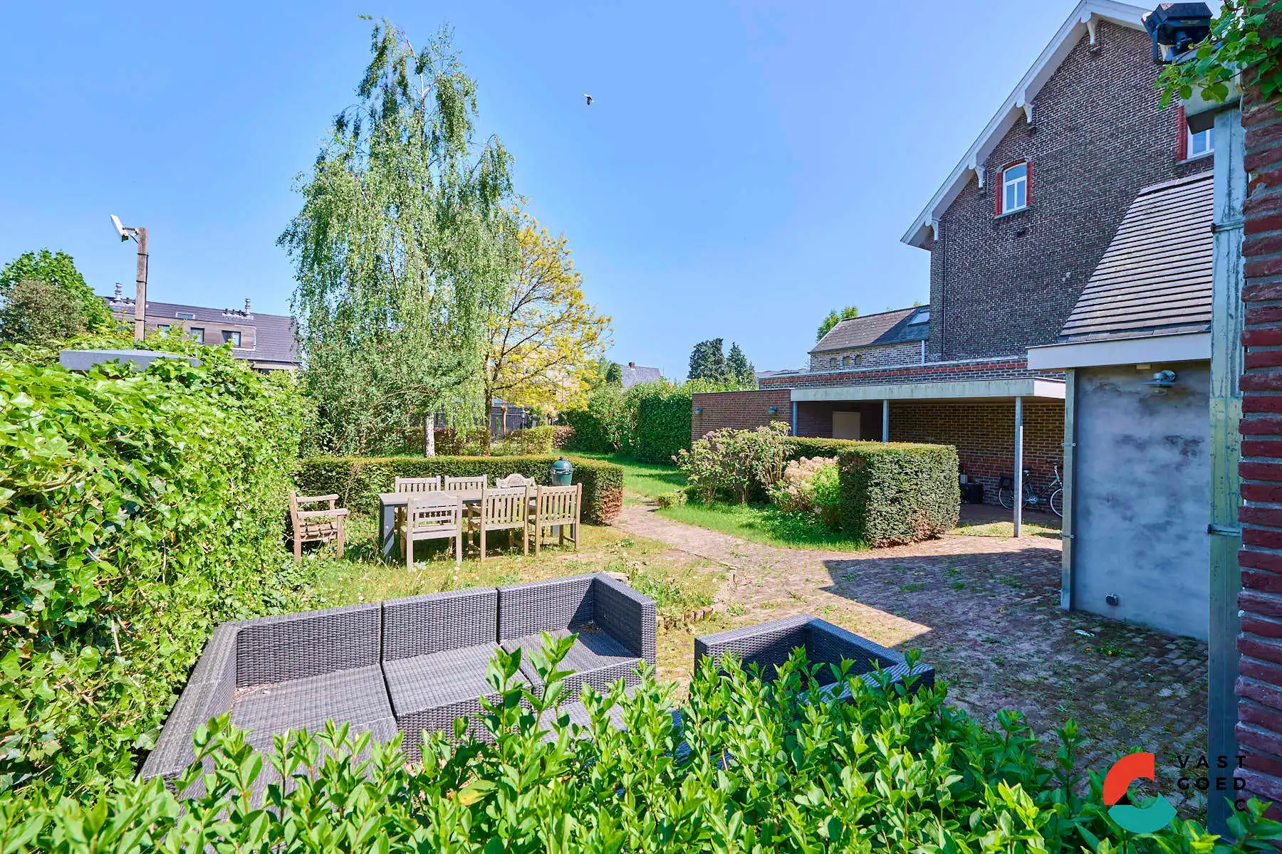 Uniek herenhuis met tuin in het centrum foto 16