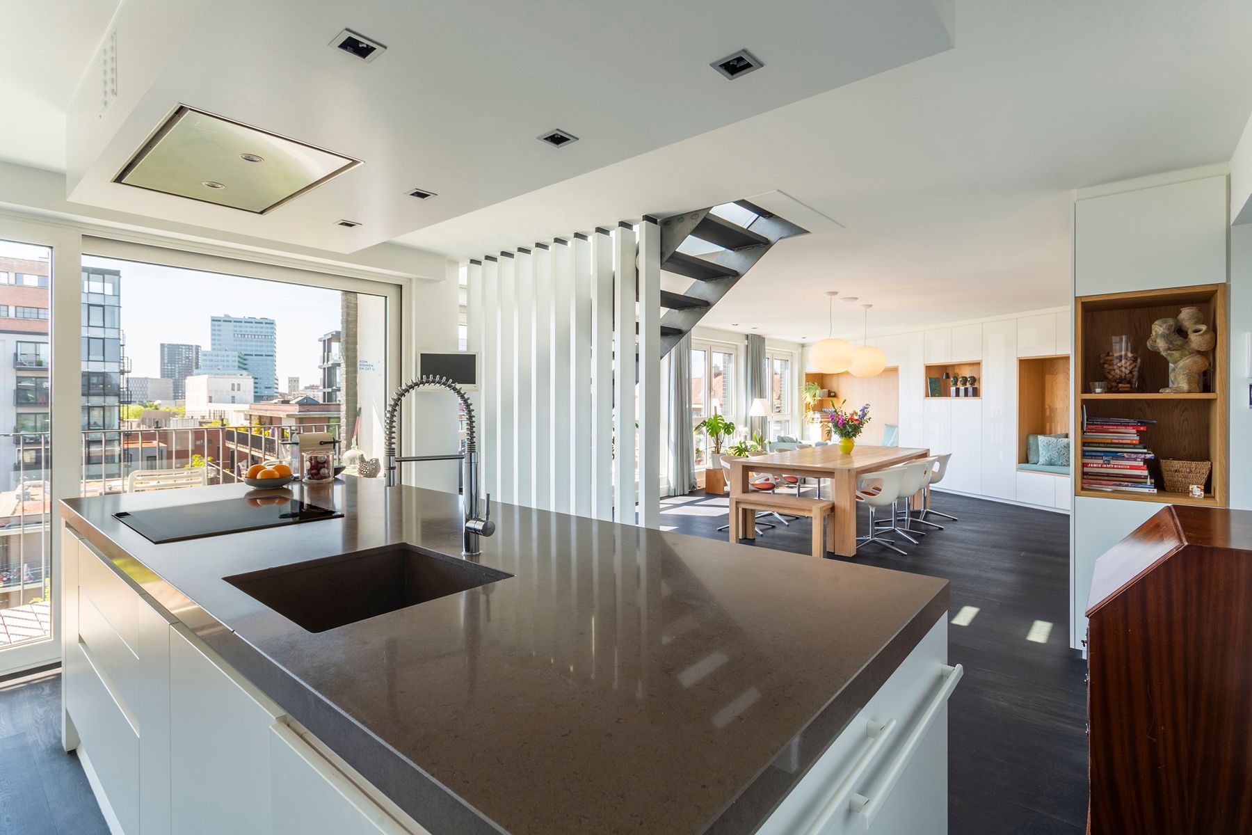 Penthouse met adembenemend parkzicht aan Park Spoor Noord foto 9