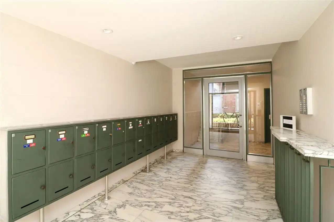 Karaktervol app. met 2 slpks en garage in hartje centrum foto 32