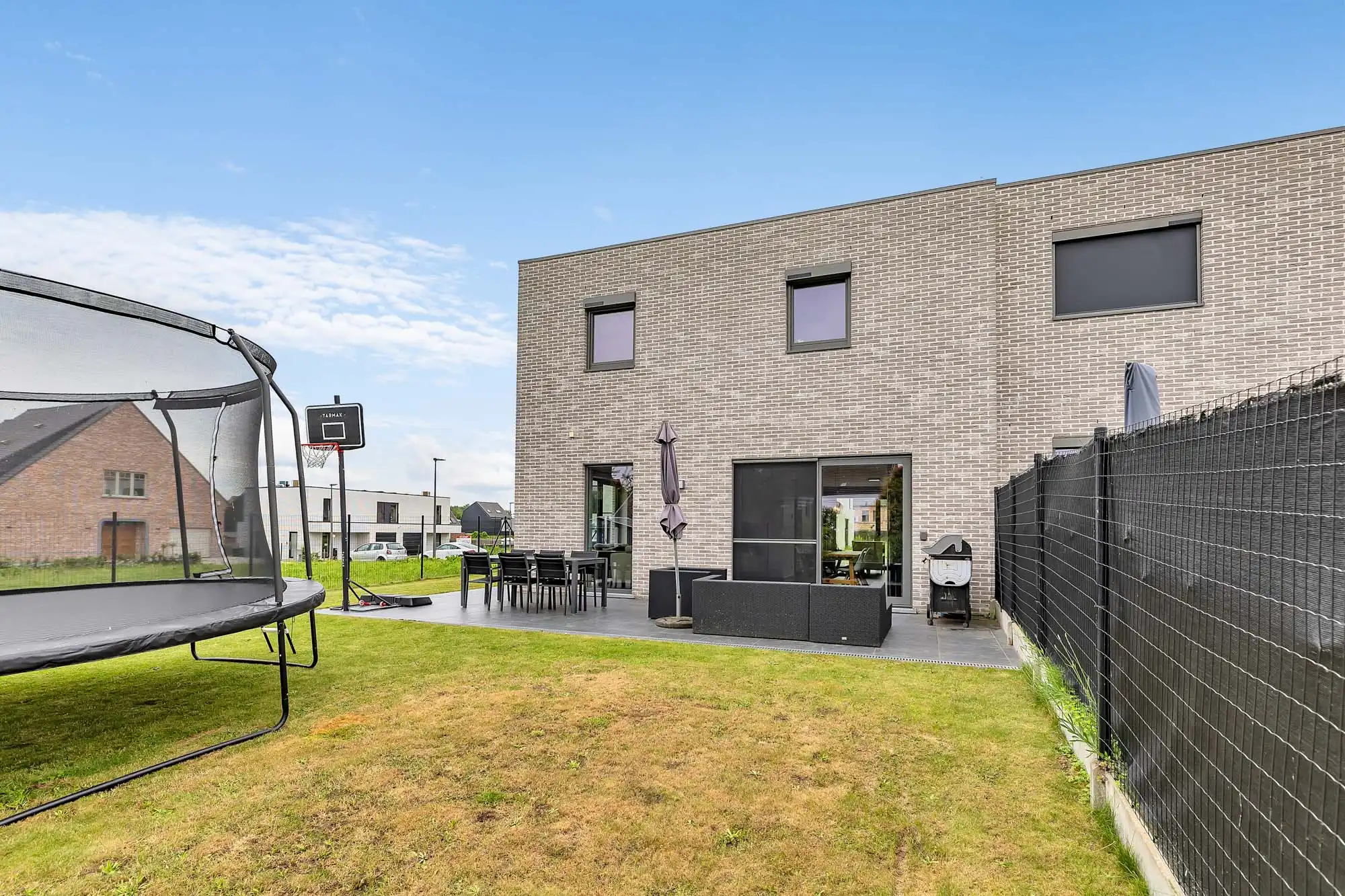 Energetische woning in rustige woonwijk foto 25