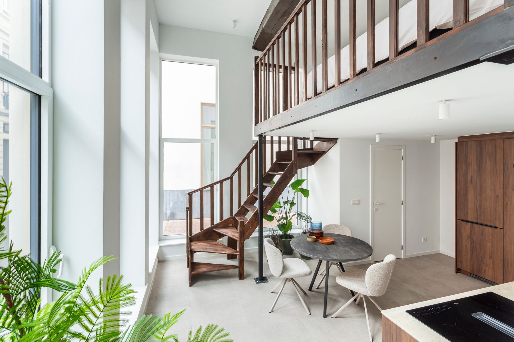 Gelijkvloers appartement met stadskoer in hartje Antwerpen foto 8