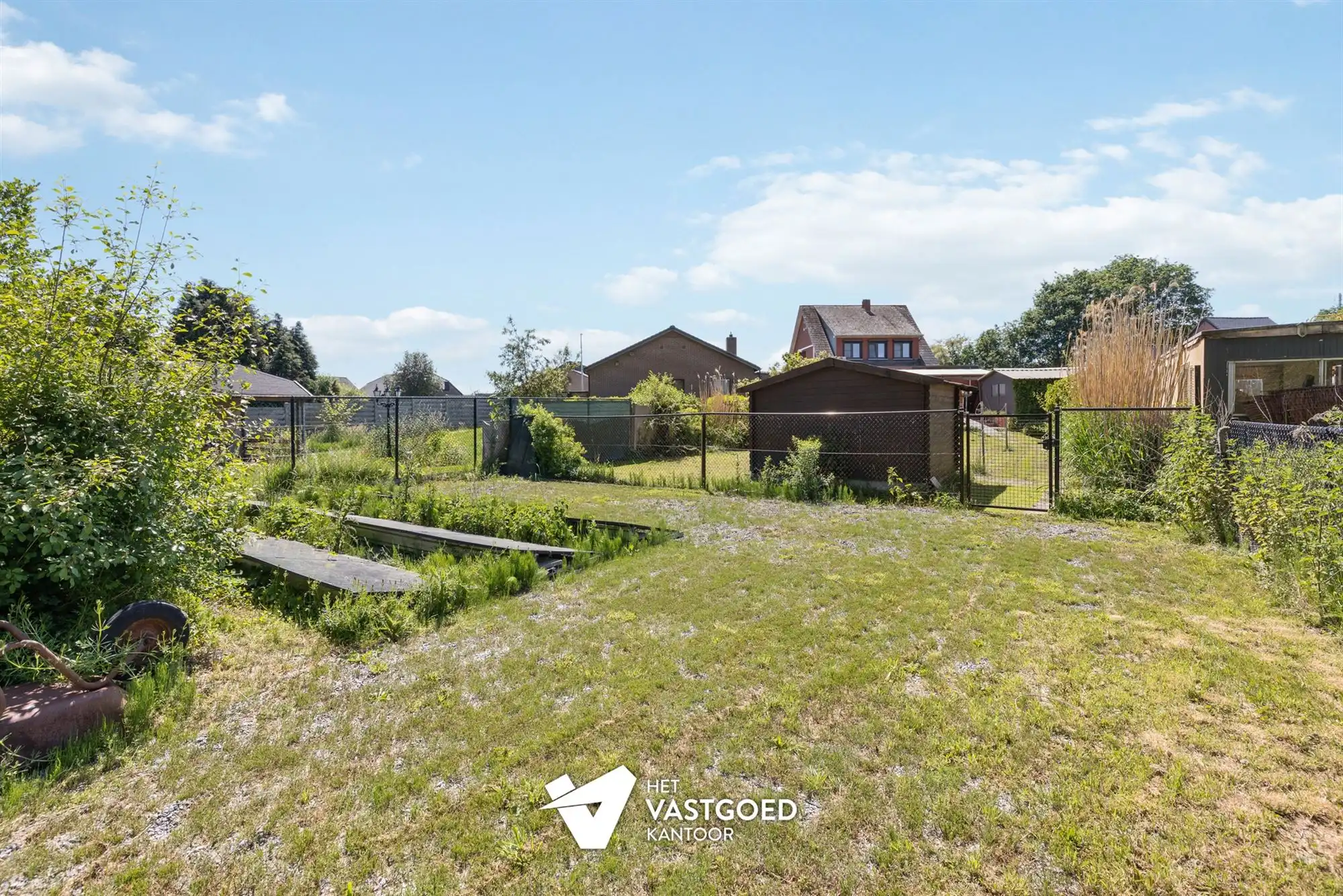 GERENOVEERDE, INSTAPKLARE WONING OP LEUKE LIGGING foto 18