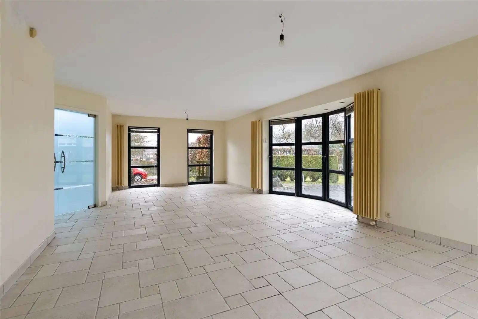 Instapklare villa met 4 kamers en garage op 6a 79ca foto 7