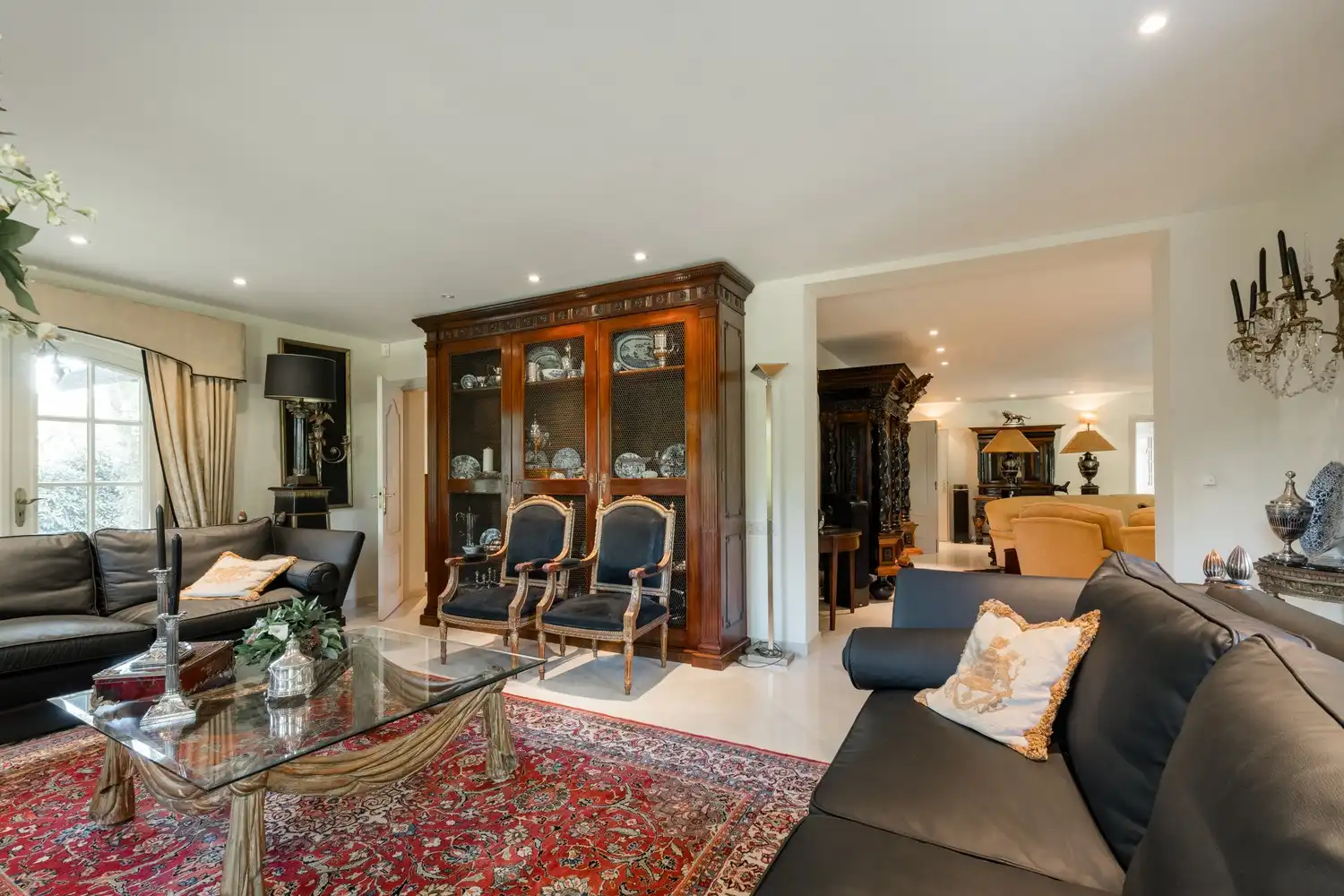 Prachtige villa op een uitzonderlijk domein van 20600m² foto 11