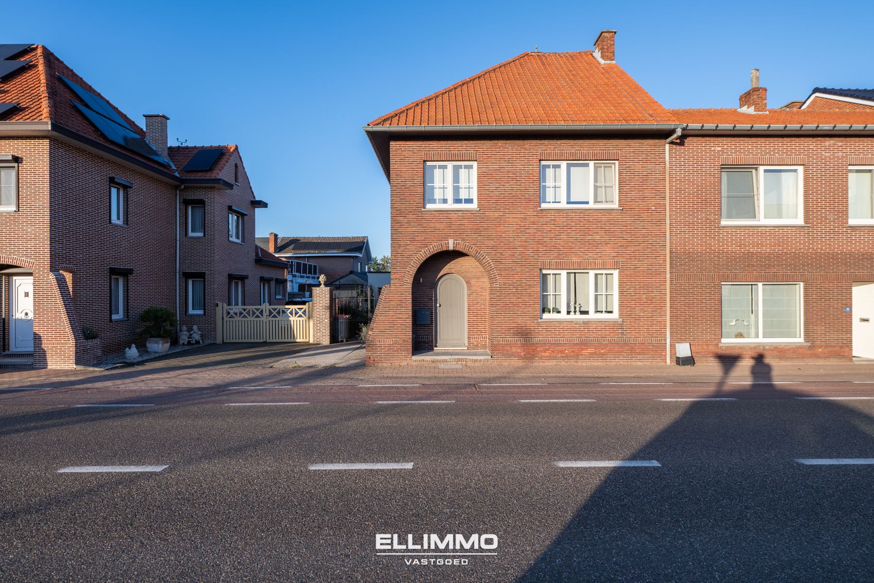 Hoofdfoto van de publicatie: Sfeervolle, comfortabele woning met 3 slpks en een mooie patio!