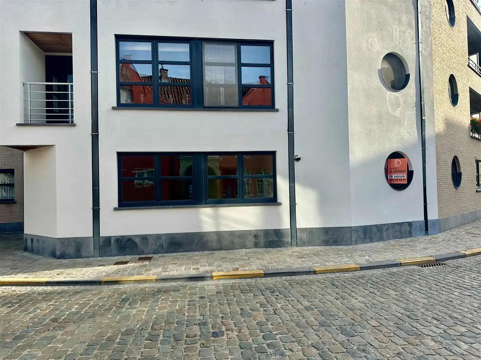 Gelijkvloers app TE HUUR op toplocatie te Oudenaarde foto 16