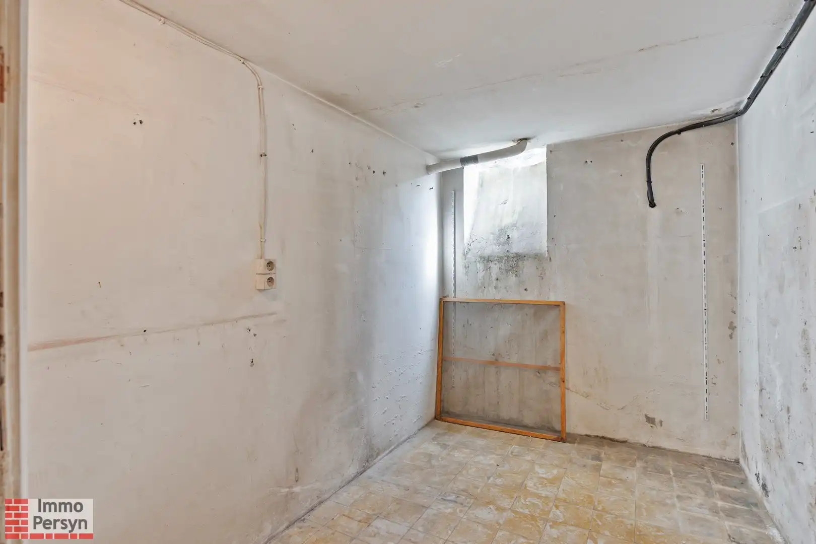 Te renoveren hoekwoning in het centrum van Scherpenheuvel foto 10