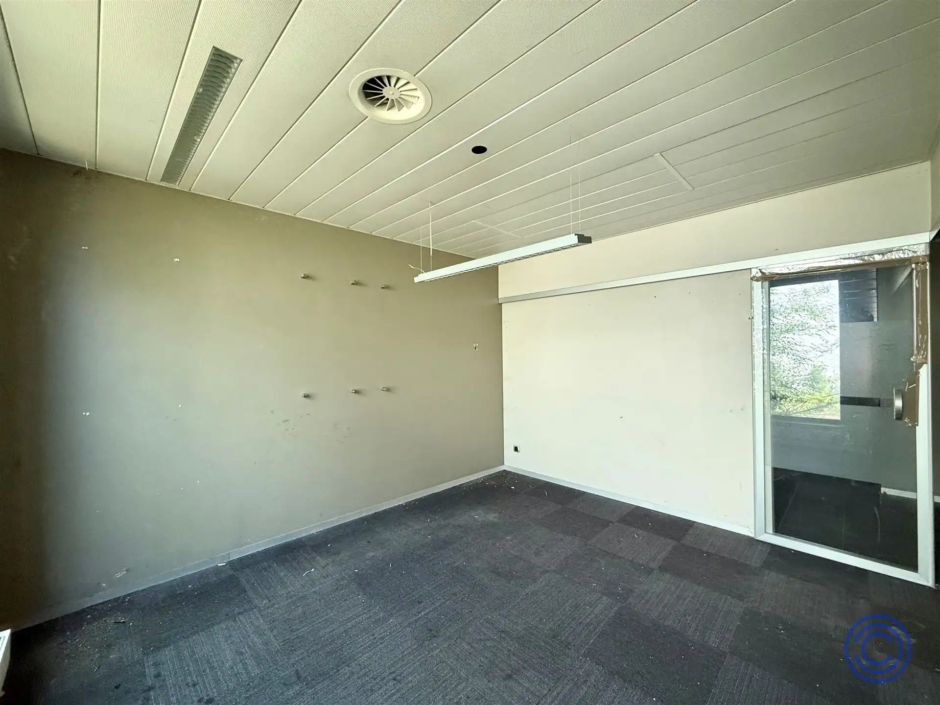 Handelspand ca. 358m² met buitenruimte!  foto 4