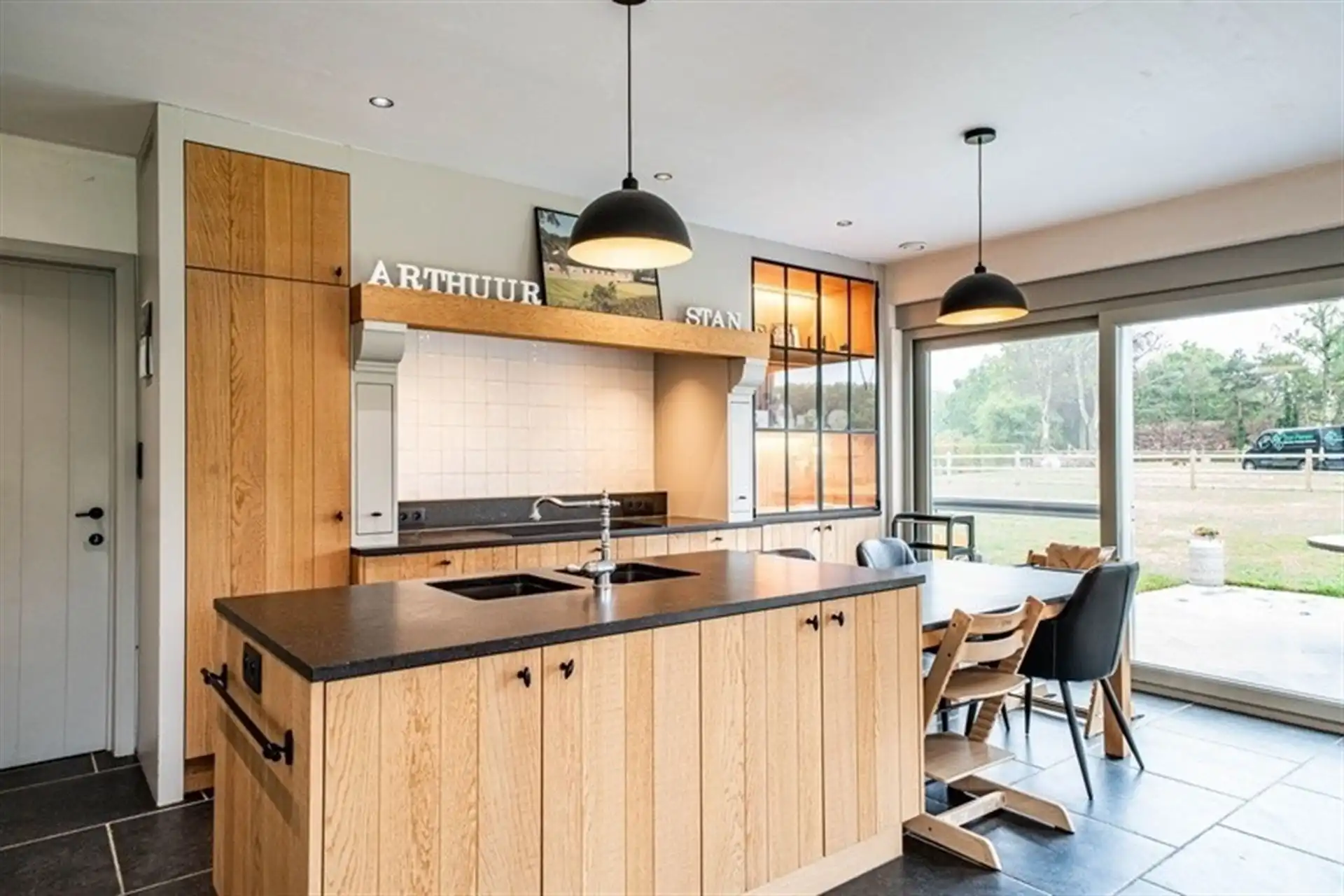 Energiezuinige villa met 4 slpk op een perceel groter dan 1 hectare foto 7