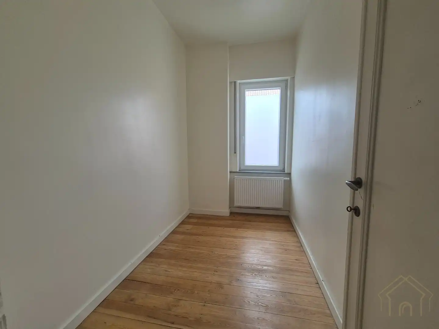 Comfortabele gezinswoning met twee slaapkamers en tuin foto 9