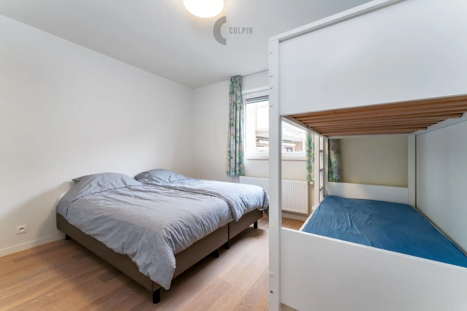 Ruim en lichtrijk appartement op wandelafstand van de zee in Knokke foto 8
