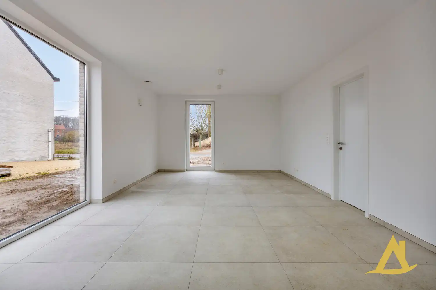 STIJLVOL EN ENERGIEZUINIG WONEN OP EEN TOPLOCATIE! foto 5