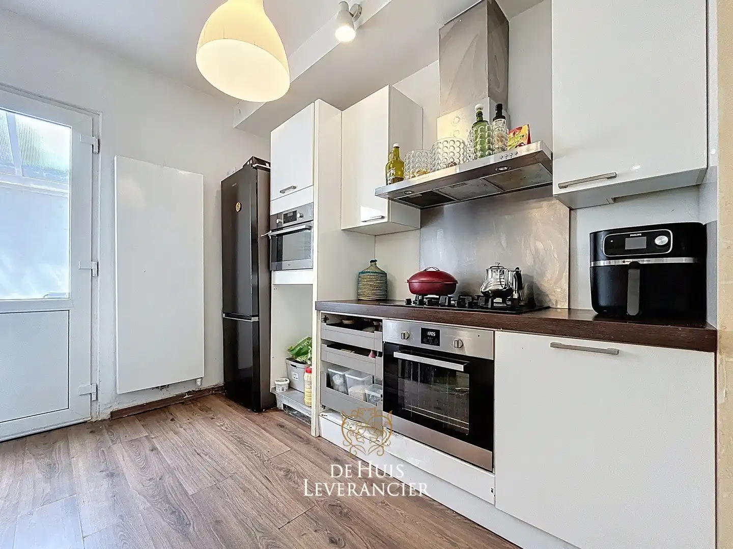 IN OPTIE - Instapklare woning met drie slaapkamers en twee badkamers foto 8