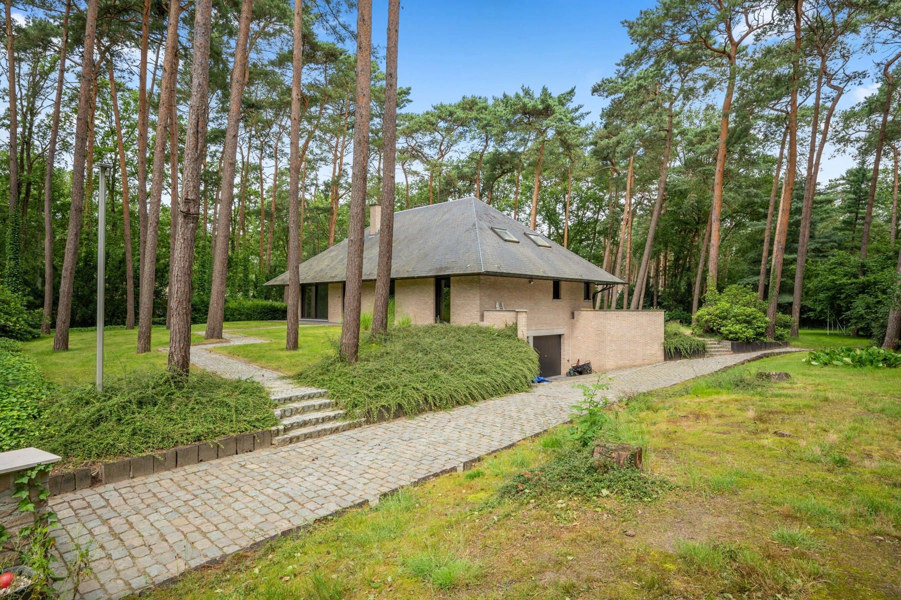 Tijdloze villa op 3.322 m2 te KEERBERGEN foto 2