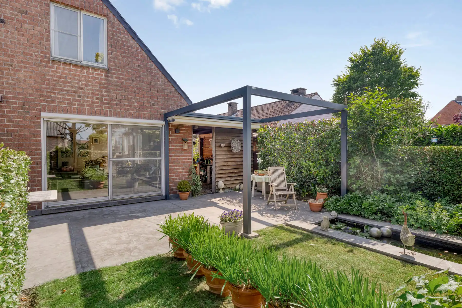 Ruime villa met praktijk! foto 31