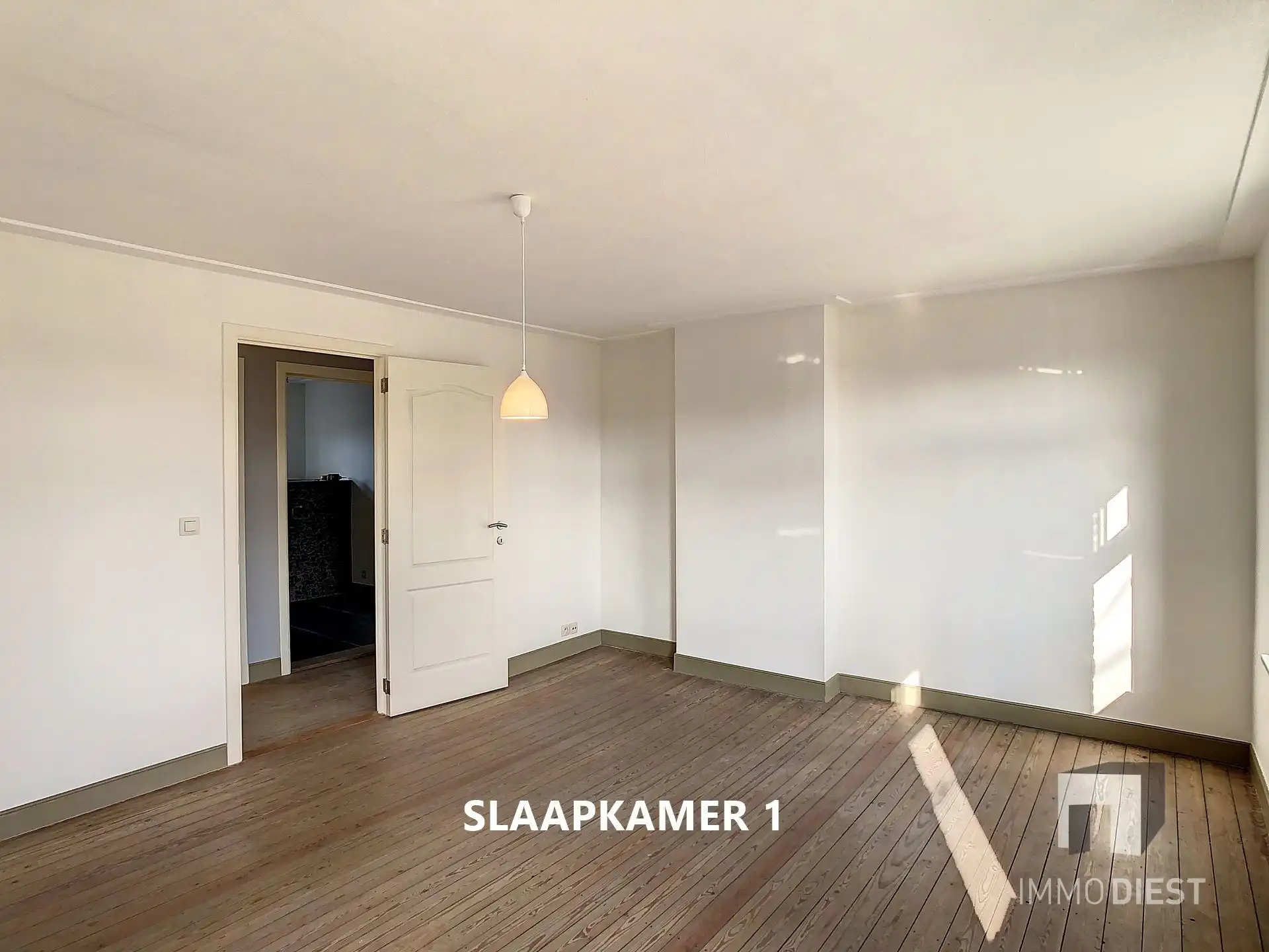 Woning met bouwland en achterliggend magazijn op 9a 04ca. foto 16
