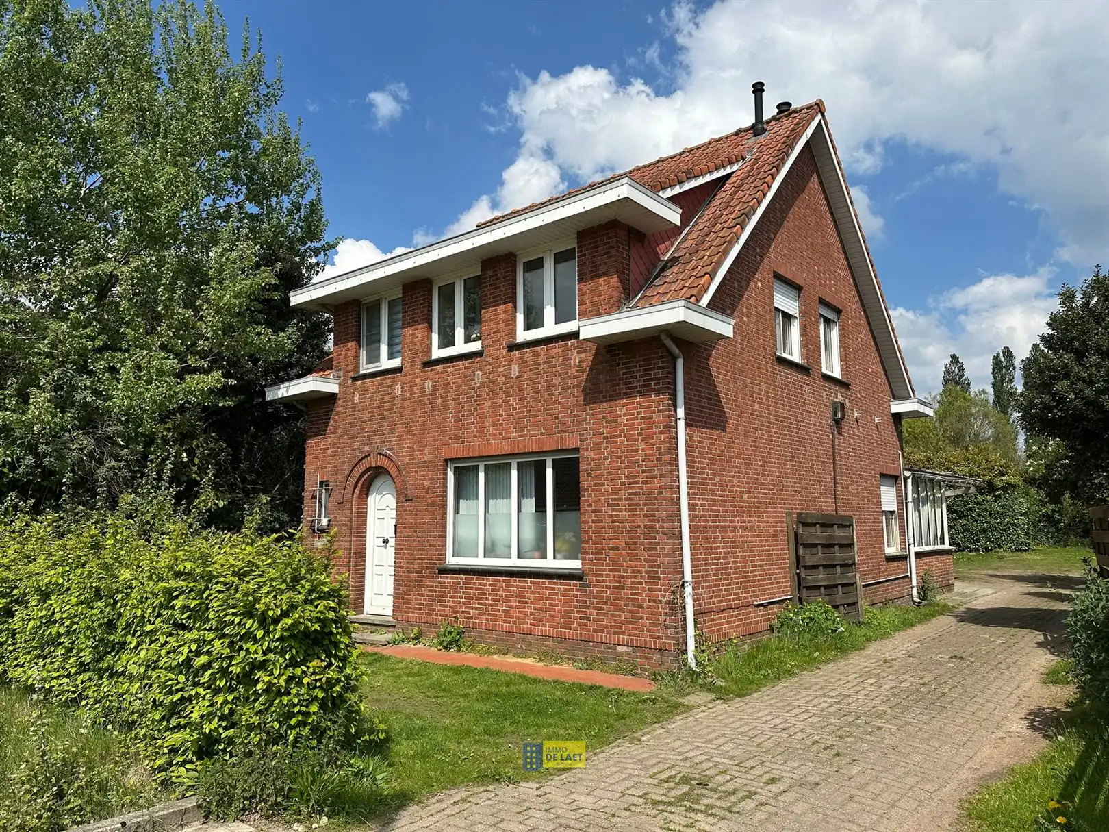 Hoofdfoto van de publicatie: Eengezinswoning