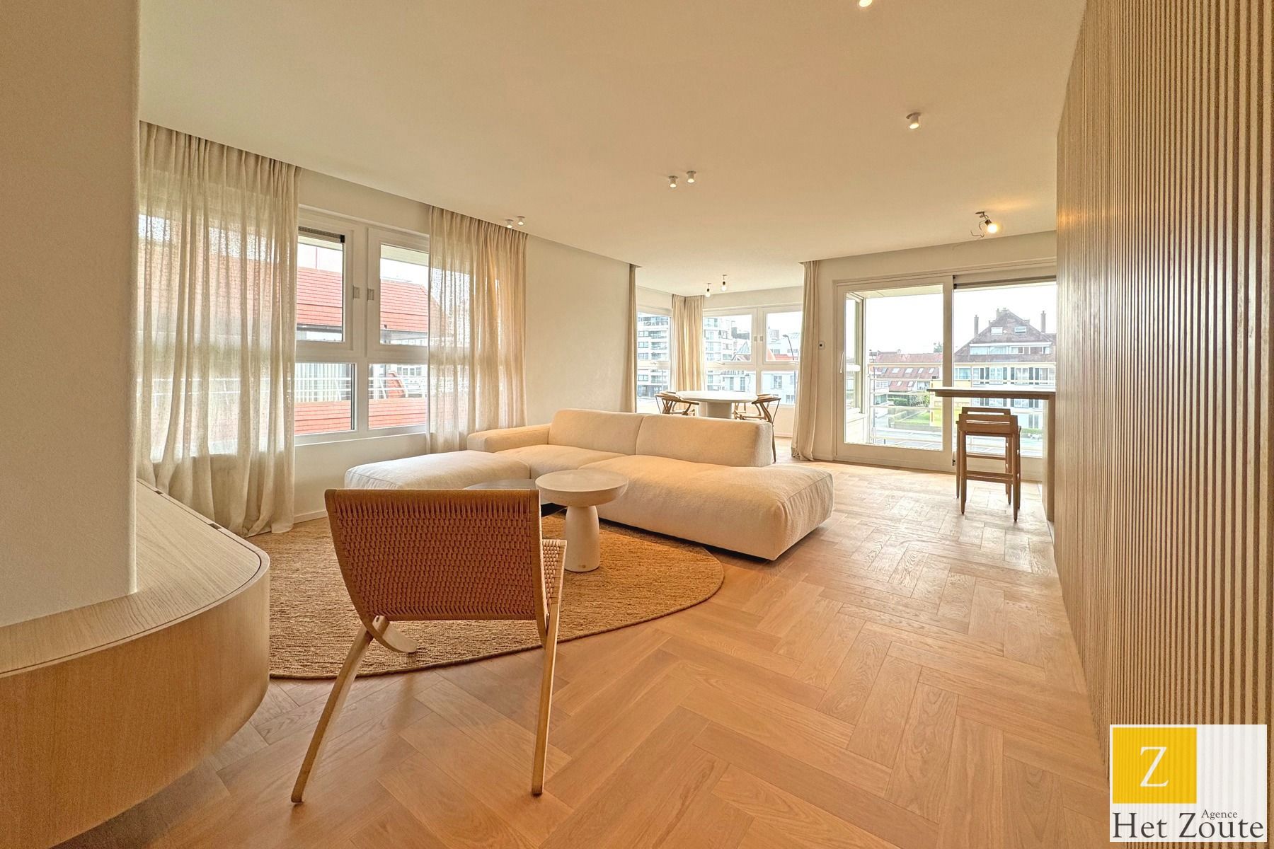 Luxueus hoekappartement met zicht op het Casino te Knokke foto 2