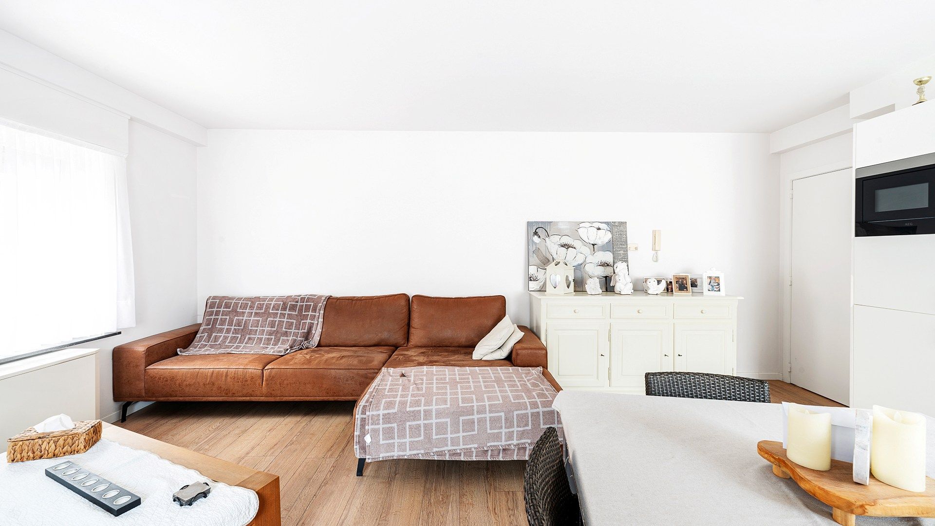 Verzorgd 2-kamer appartement in hartje Heist foto 5