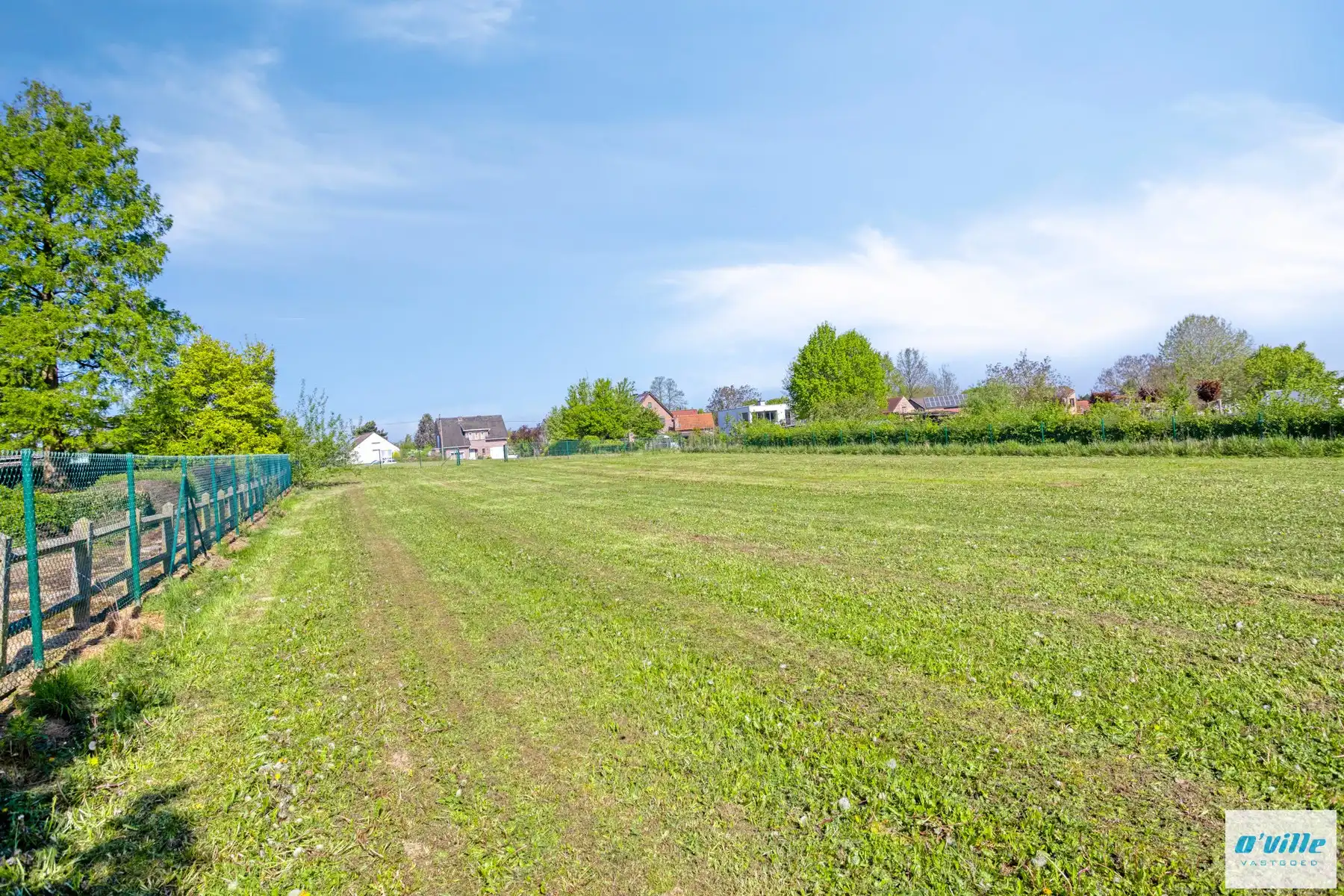 Exclusieve bouwgrond met achterliggend weideperceel voor paarden. foto 10