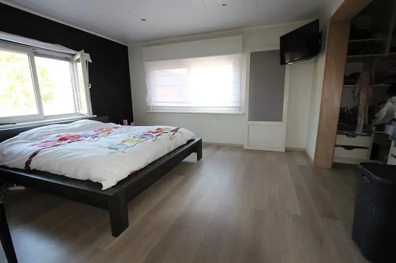 Alleenstaande woning met drie slaapkamers te Handzame  foto 6