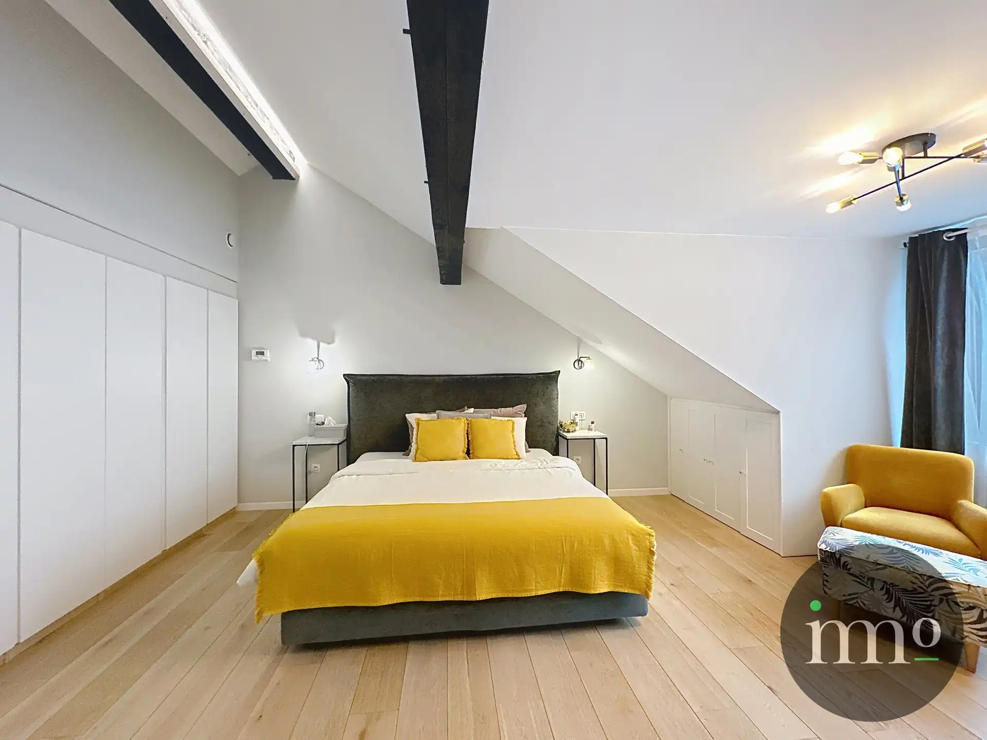 Kwalitatief afgewerkte recente bel-étage woning met tuin en terras op topligging foto 18