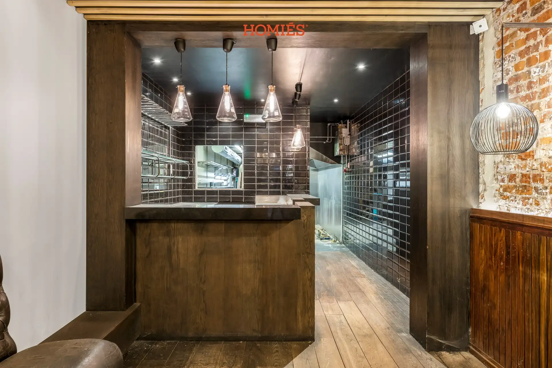 Exclusief handelspand op AAA-locatie te huur foto 6