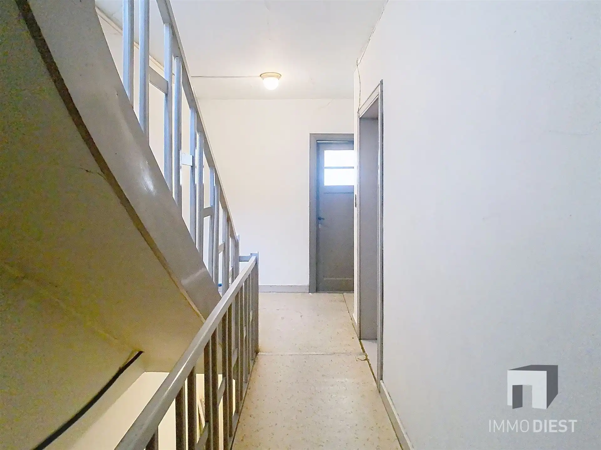 4 appartementen, topligging met renovatiehefboom/ rendement foto 9