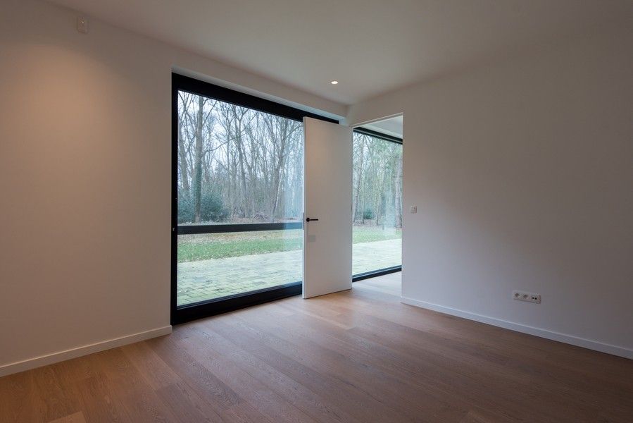 Prachtige, luxueuze woning met 4 slpk op een residentiële ligging. foto 15