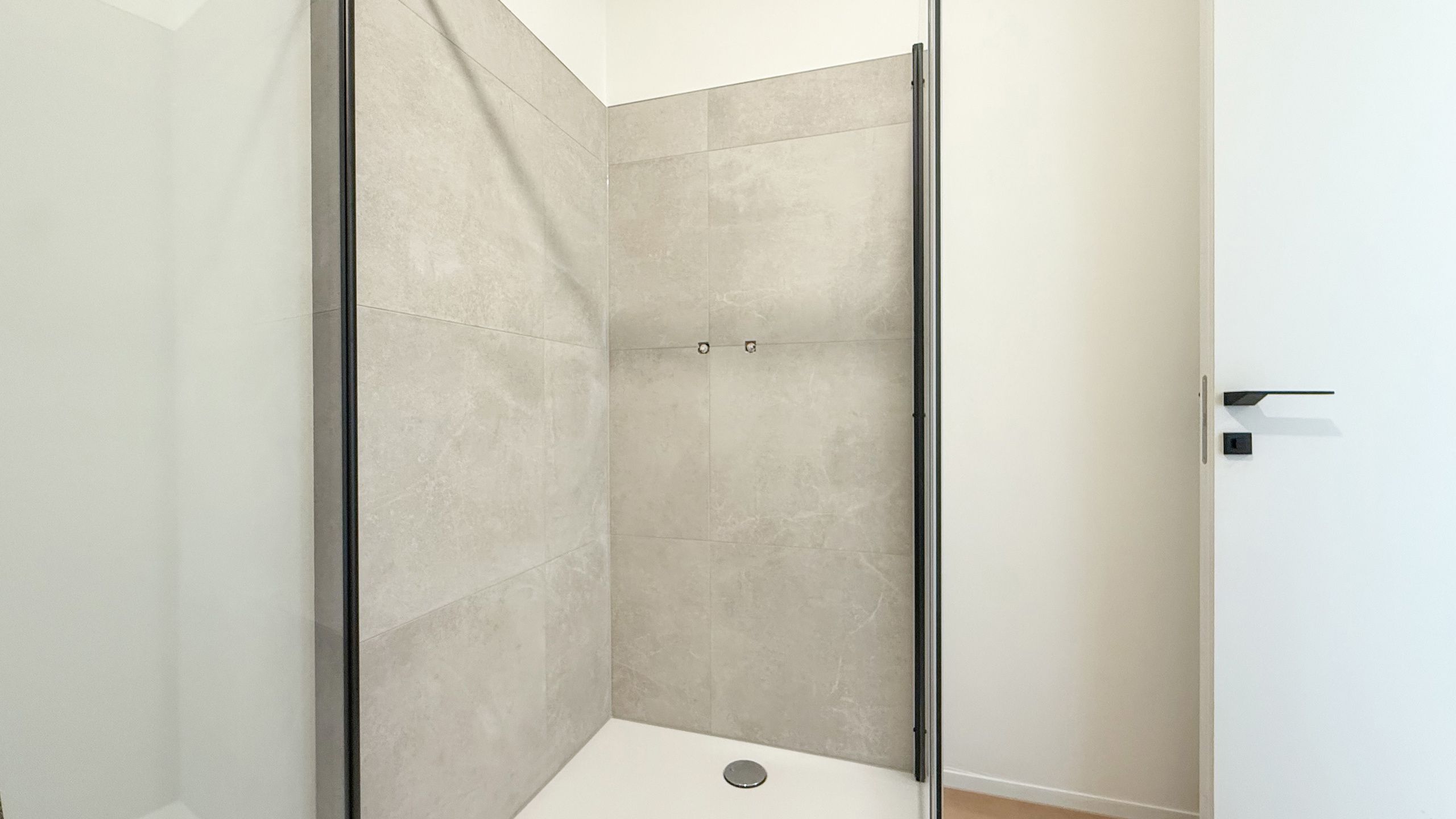 Hoogwaardig afgewerkte woning met industriële look! foto 25