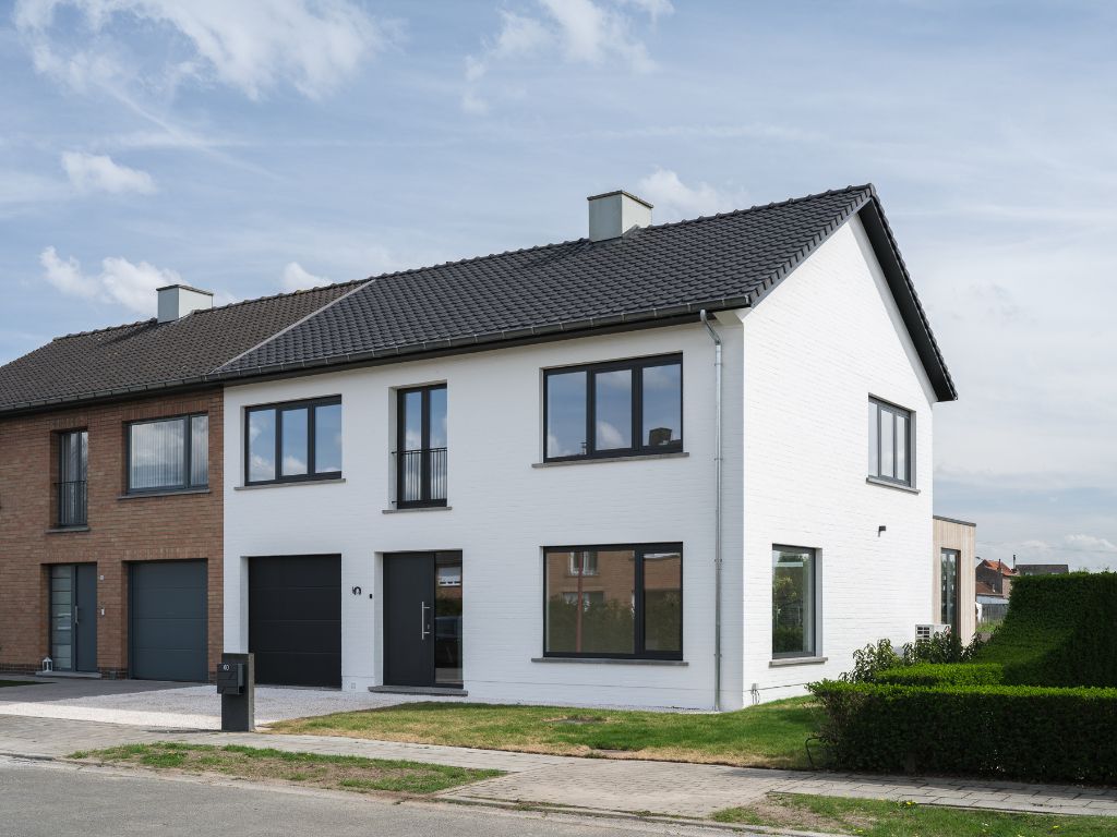 Hoogwaardig gerenoveerde gezinswoning met 4 slaapkamers en landelijke zichten – nabij station Hansbeke foto 21