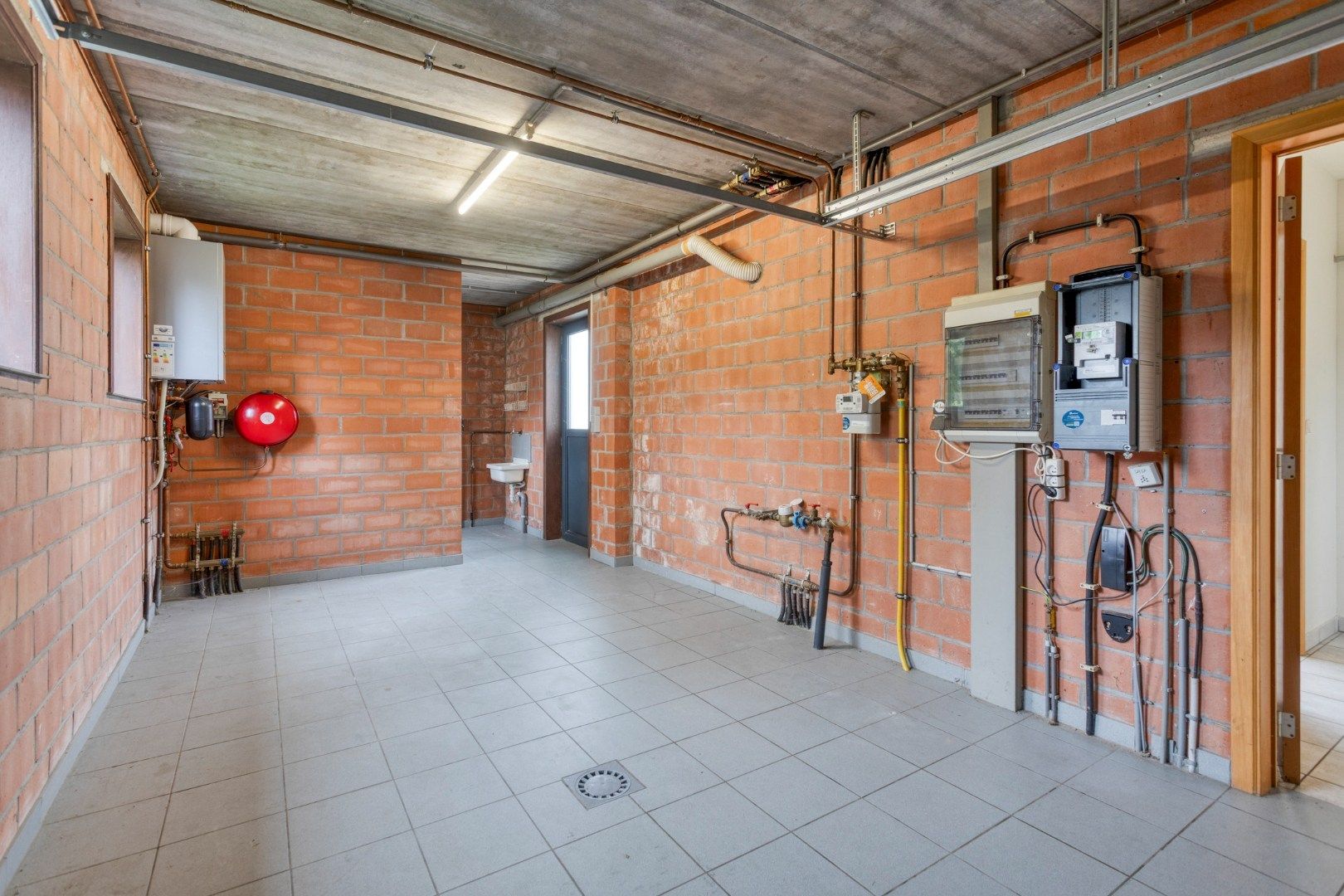 Open bebouwing met 3 slaapkamers, garage en tuin in Haasrode!  – EPC 241 kWh/m² – bewoonbare opp. 201m²  foto 25