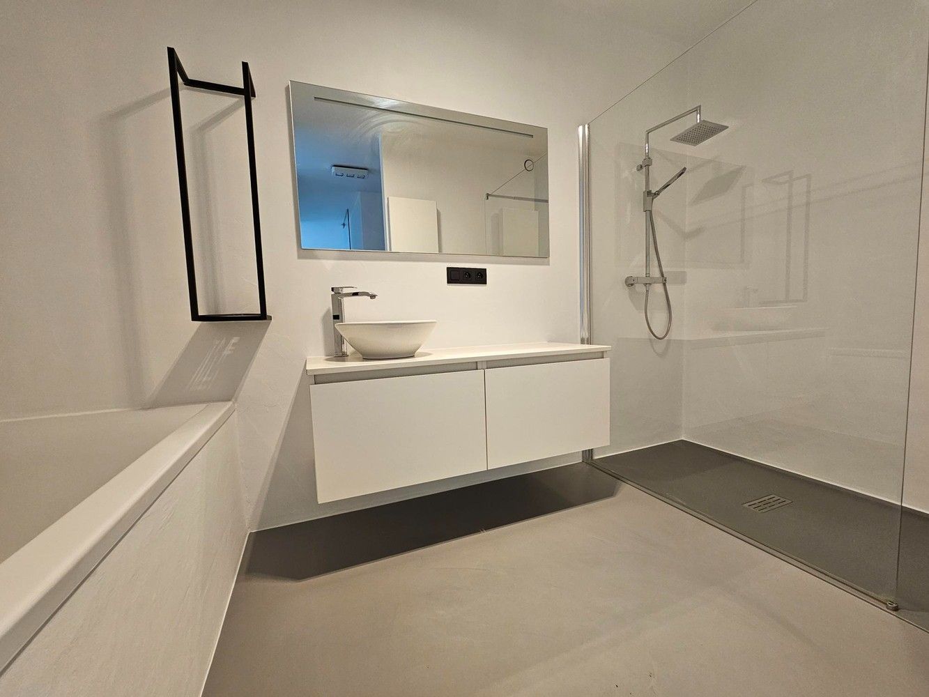 Prachtig modern appartement van 86m² nabij het centrum van Lanaken. foto 5