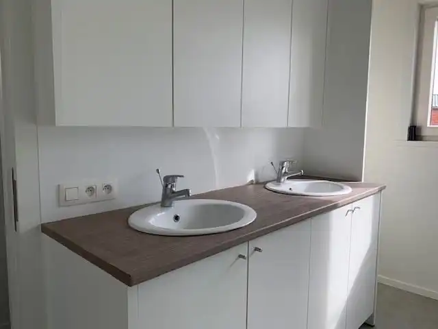 Volledig gerenoveerde woning met 5 slaapkamers foto 7