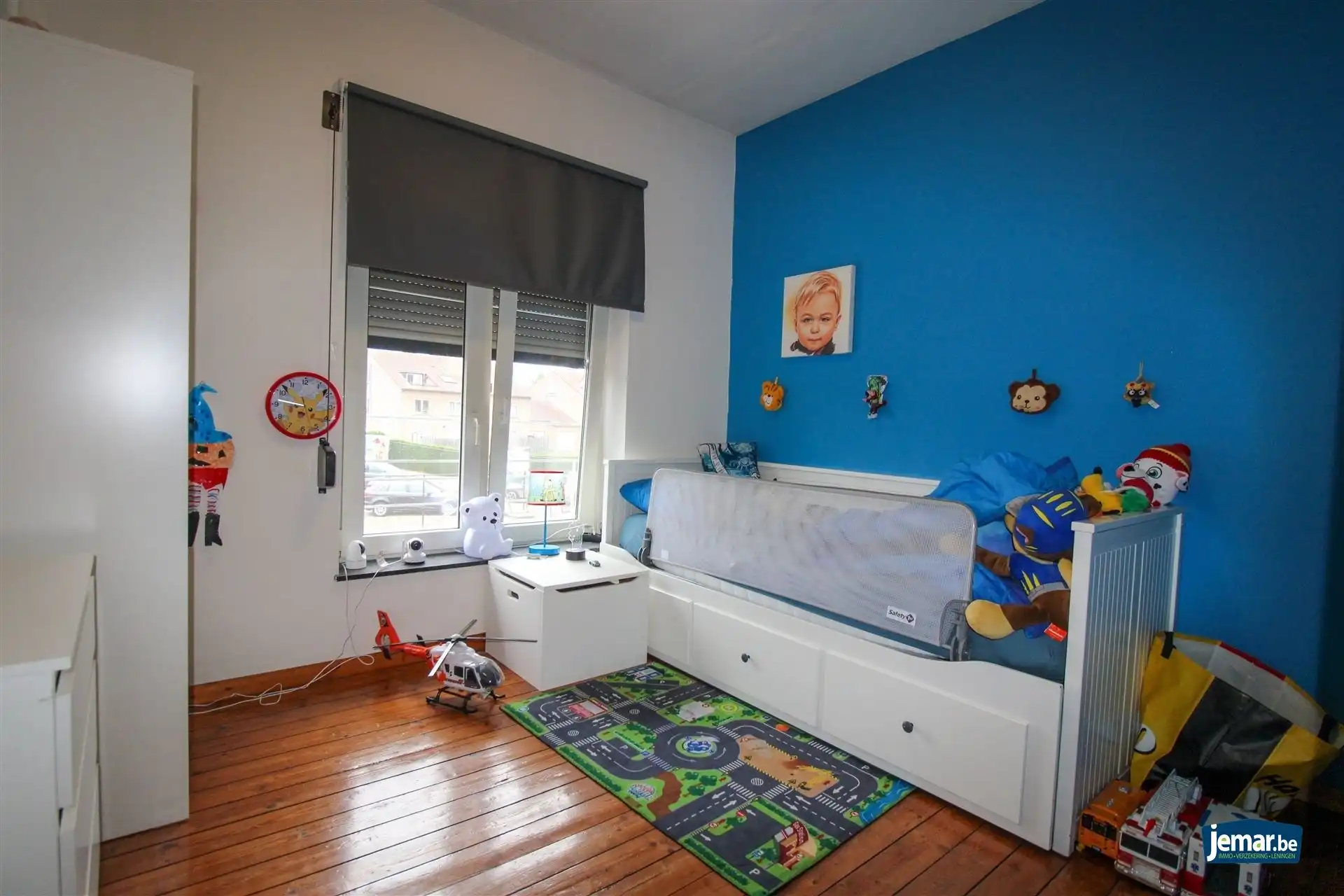 Instapklare en energiezuinige gezinswoning met 5 slaapkamers, zwembad en topligging in Rekem – comfort en ruimte verzekerd! foto 12