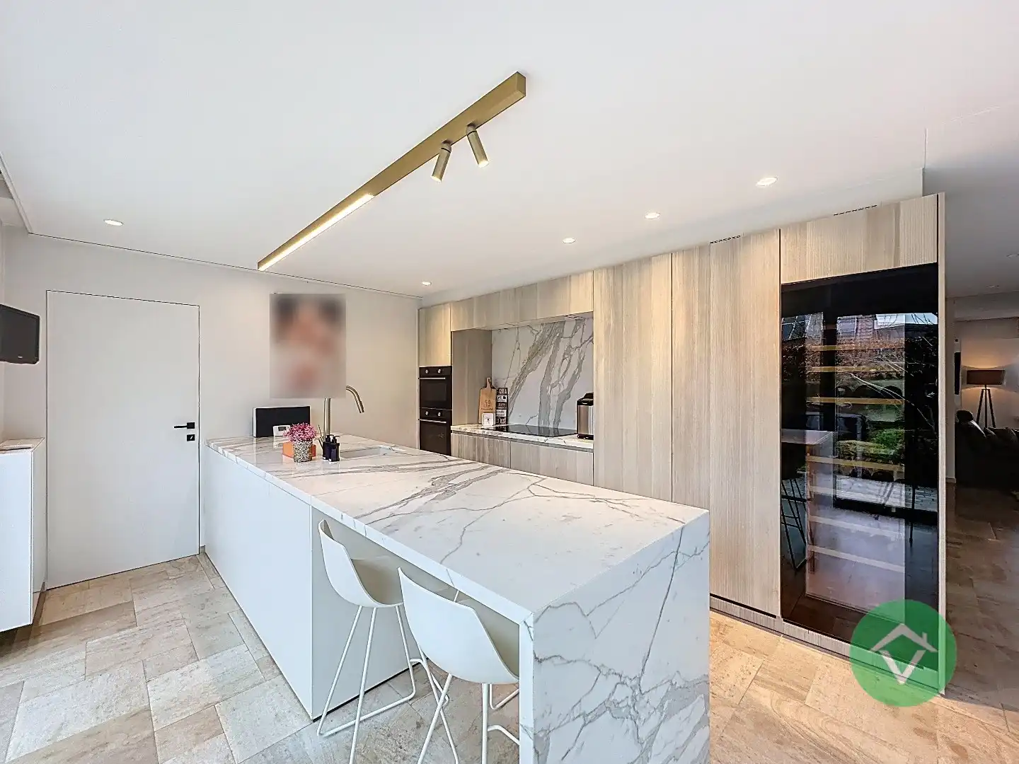 Exclusieve alleenstaande villa met zonnige tuin in een gegeerde woonomgeving te Koekelare foto 11