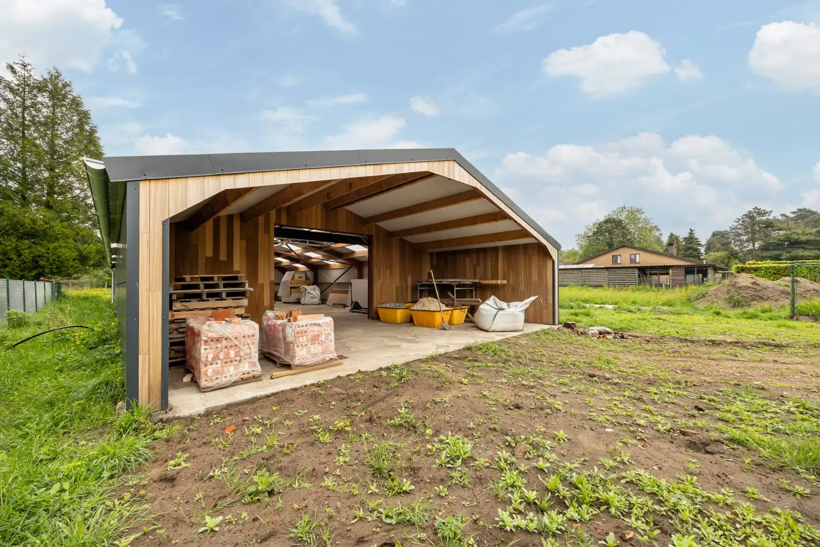 Vernieuwbouwwoning met ruim nieuwbouwmagazijn van 155 m² foto 25